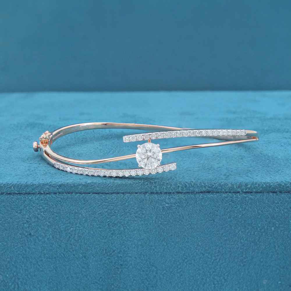 Elessa Plain Diamond Flexible Bracelet