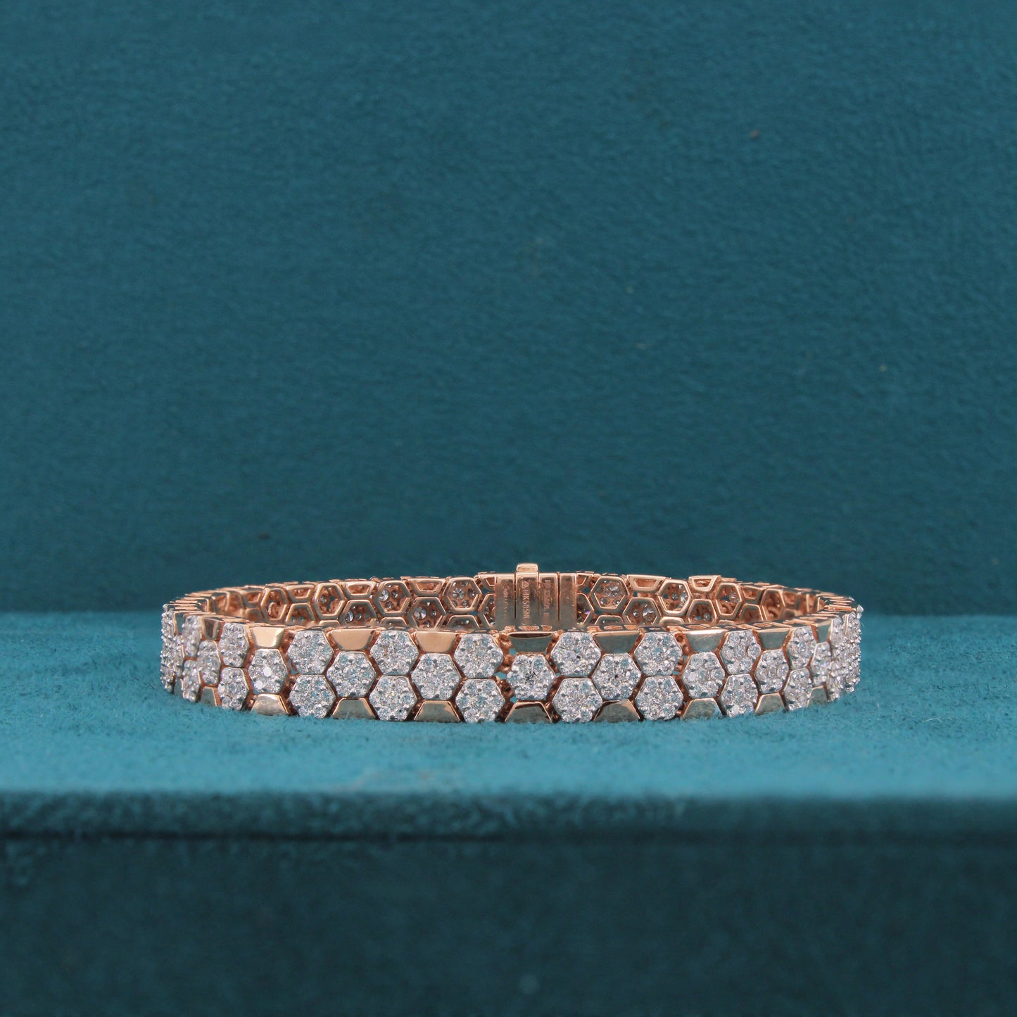 Tharen Band Diamond Tennis Bracelet