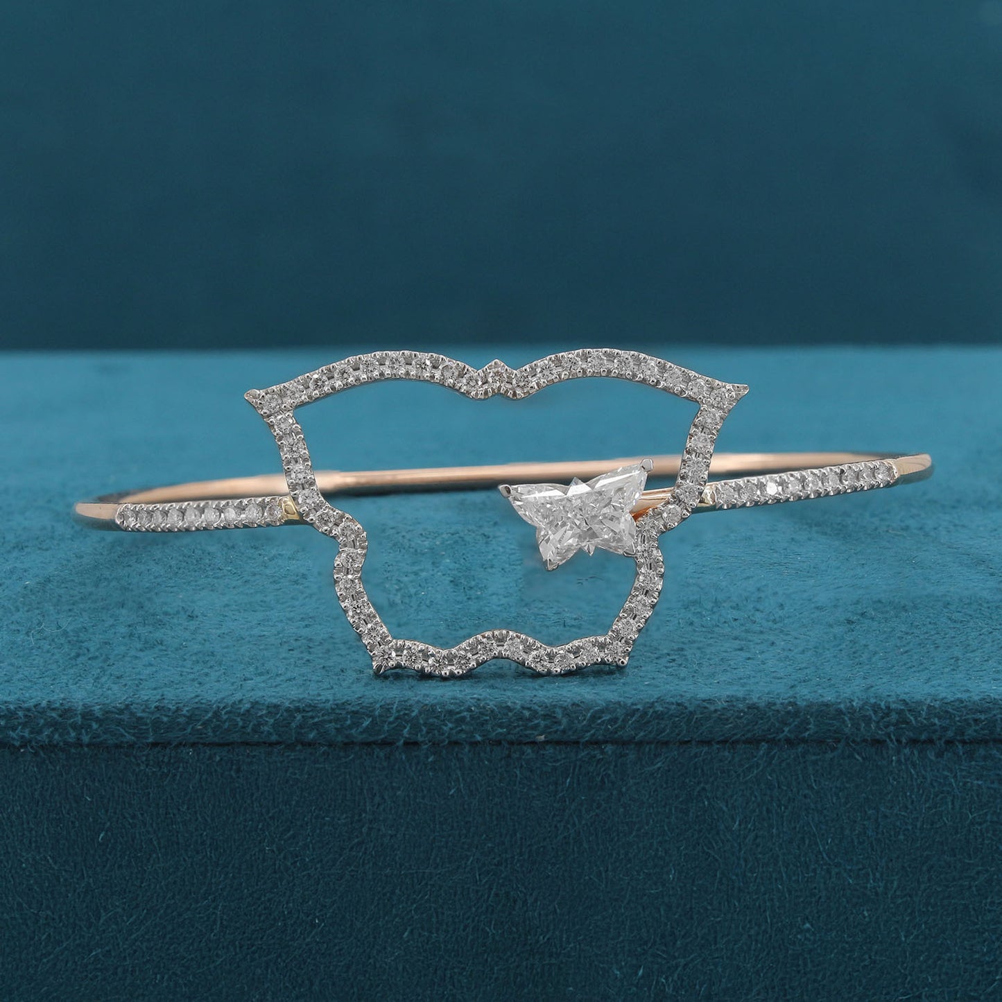 Papillon Contour Diamond Bracelet