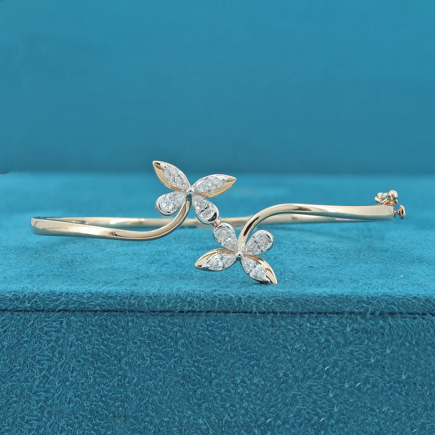 Twin Flame Icon Diamond Bracelet