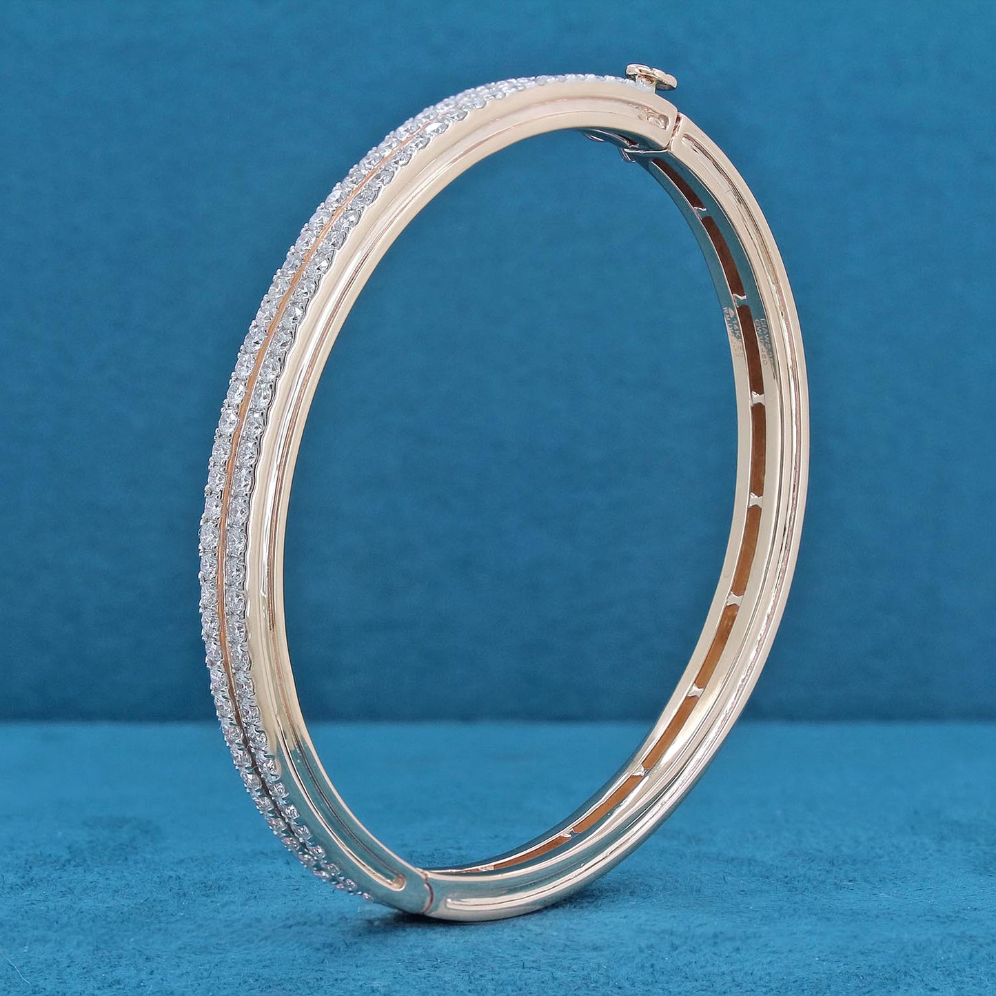 Vionex Band Diamond Bangle