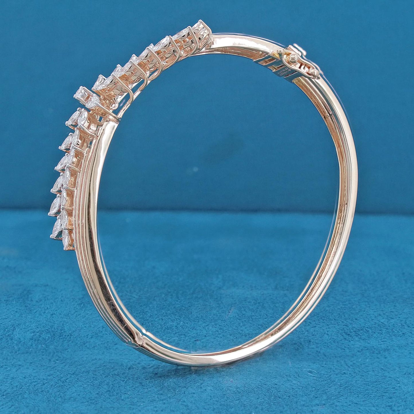 Eronyx Diamond Chain Bracelet