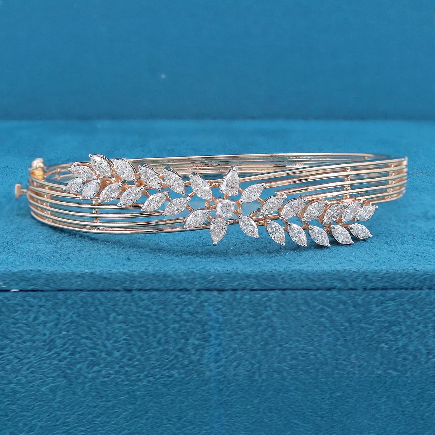 Eronyx Diamond Chain Bracelet