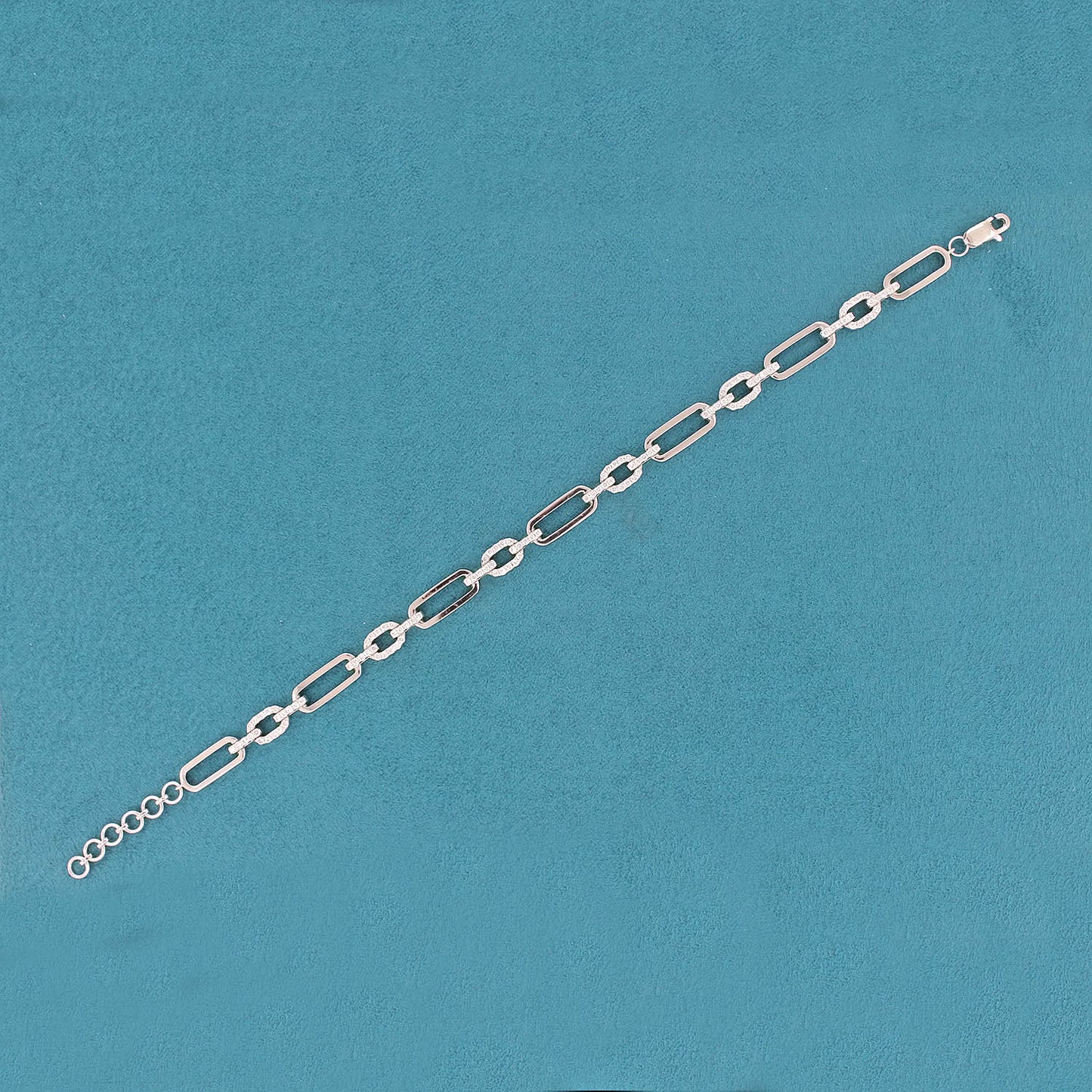 Merian Band Diamond Tennis Bracelet