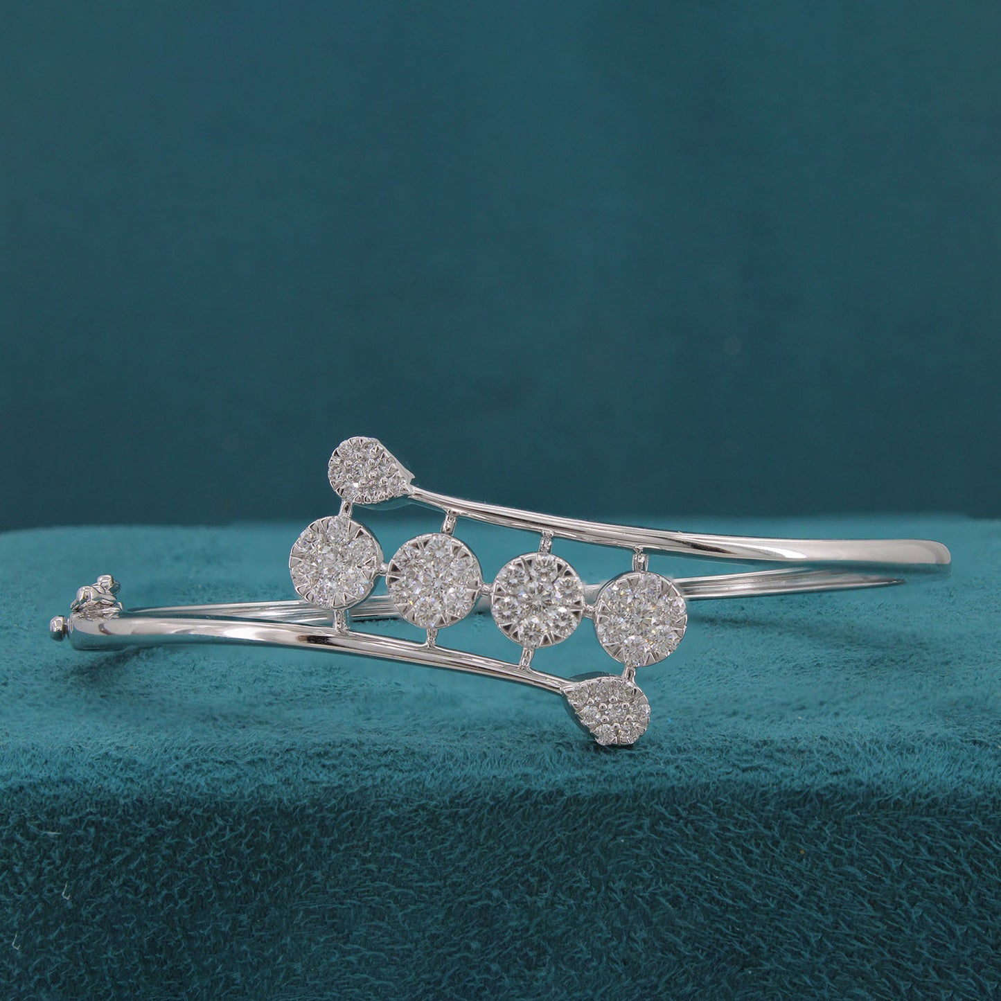 Veyra Noir Diamond Bracelet