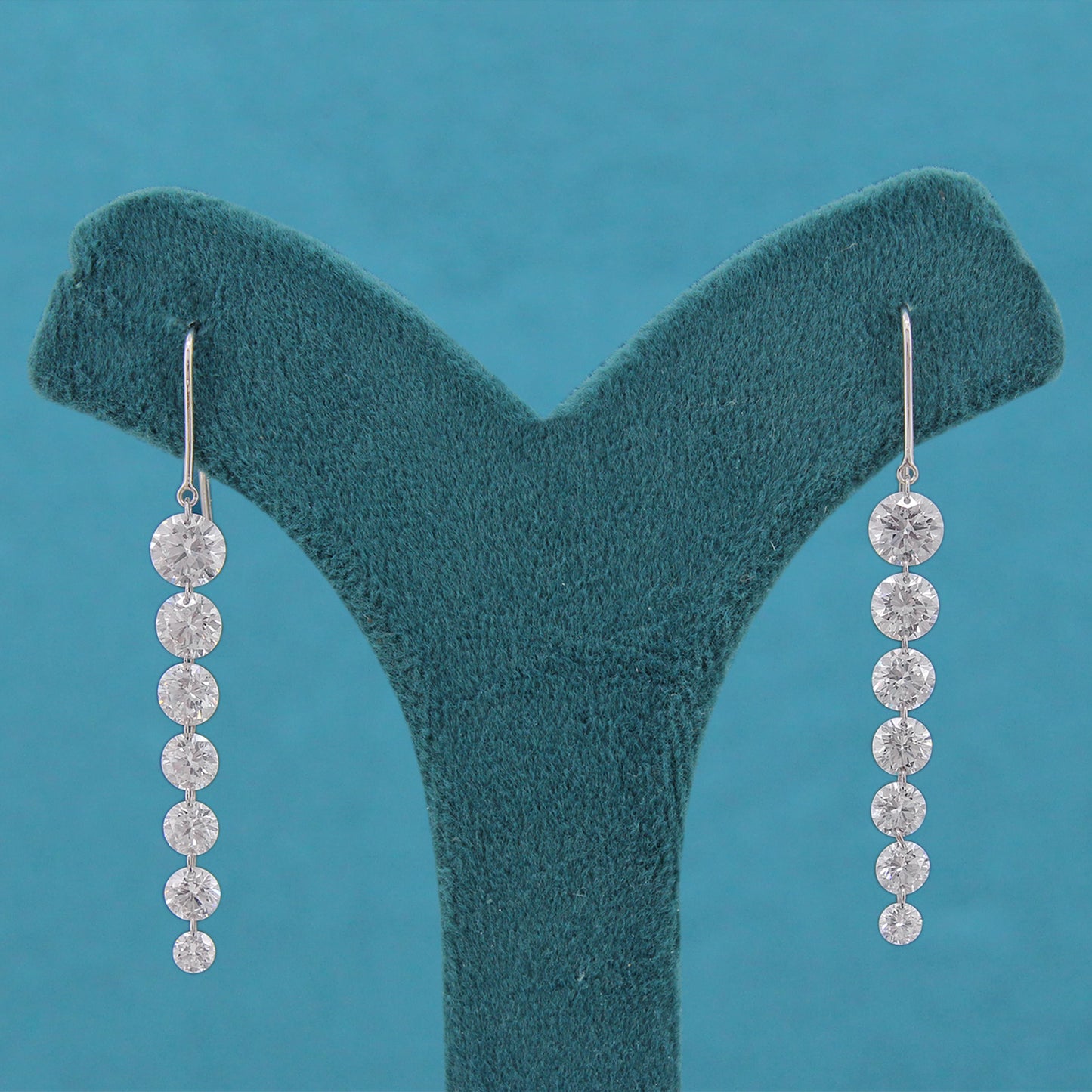 Ilvessa Diamond Drop Earring
