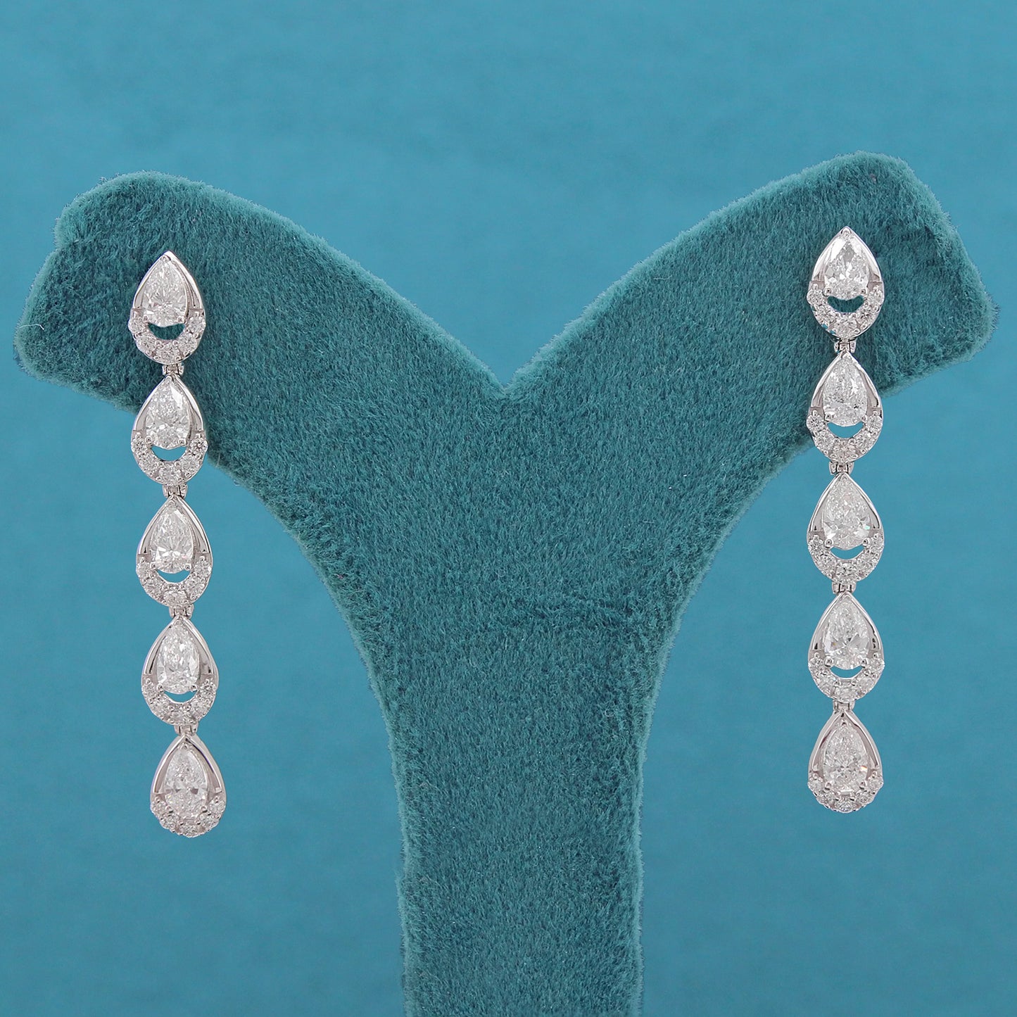 Oravi Diamond Chandelier Earring