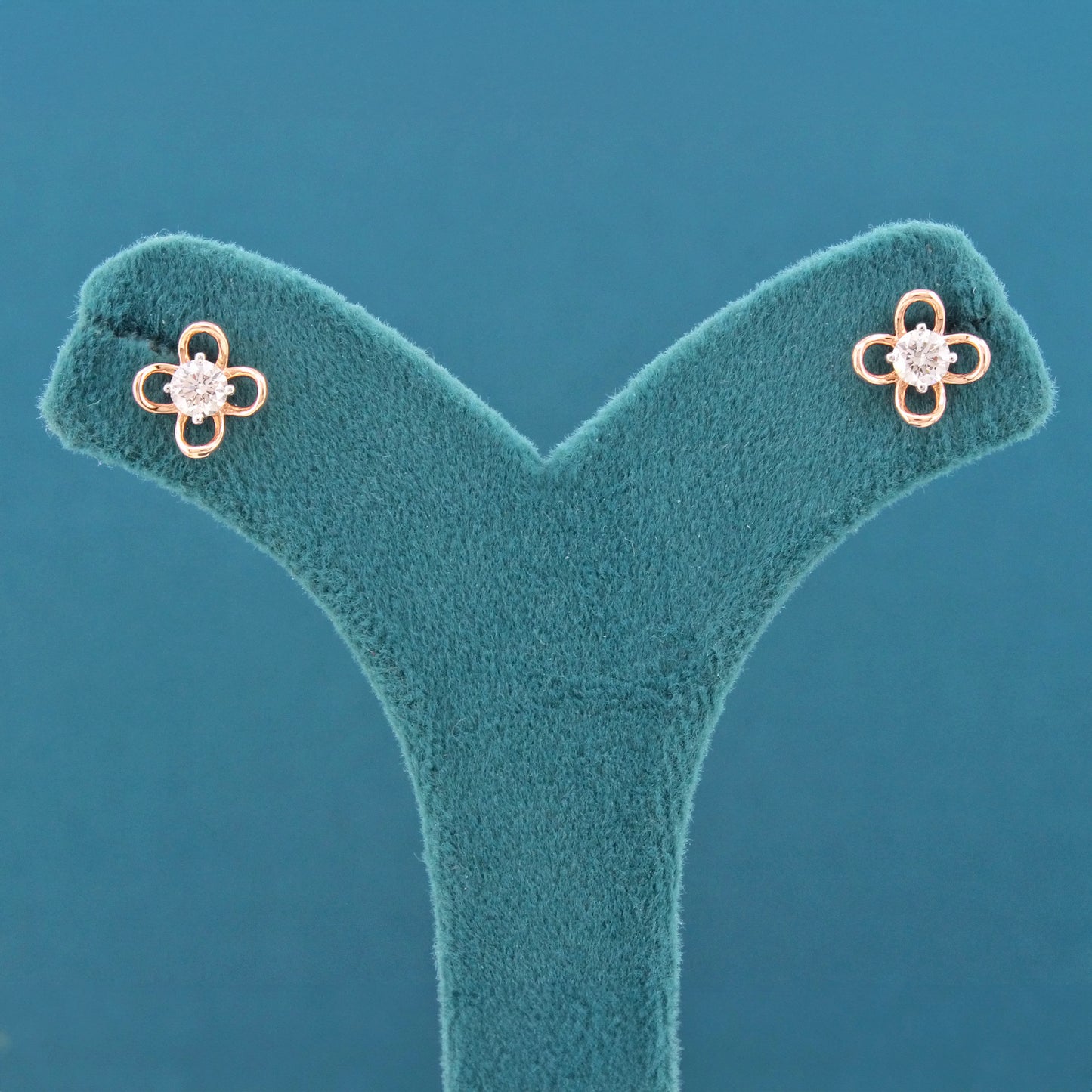 Ysara Solitaire Diamond Stud Earrings