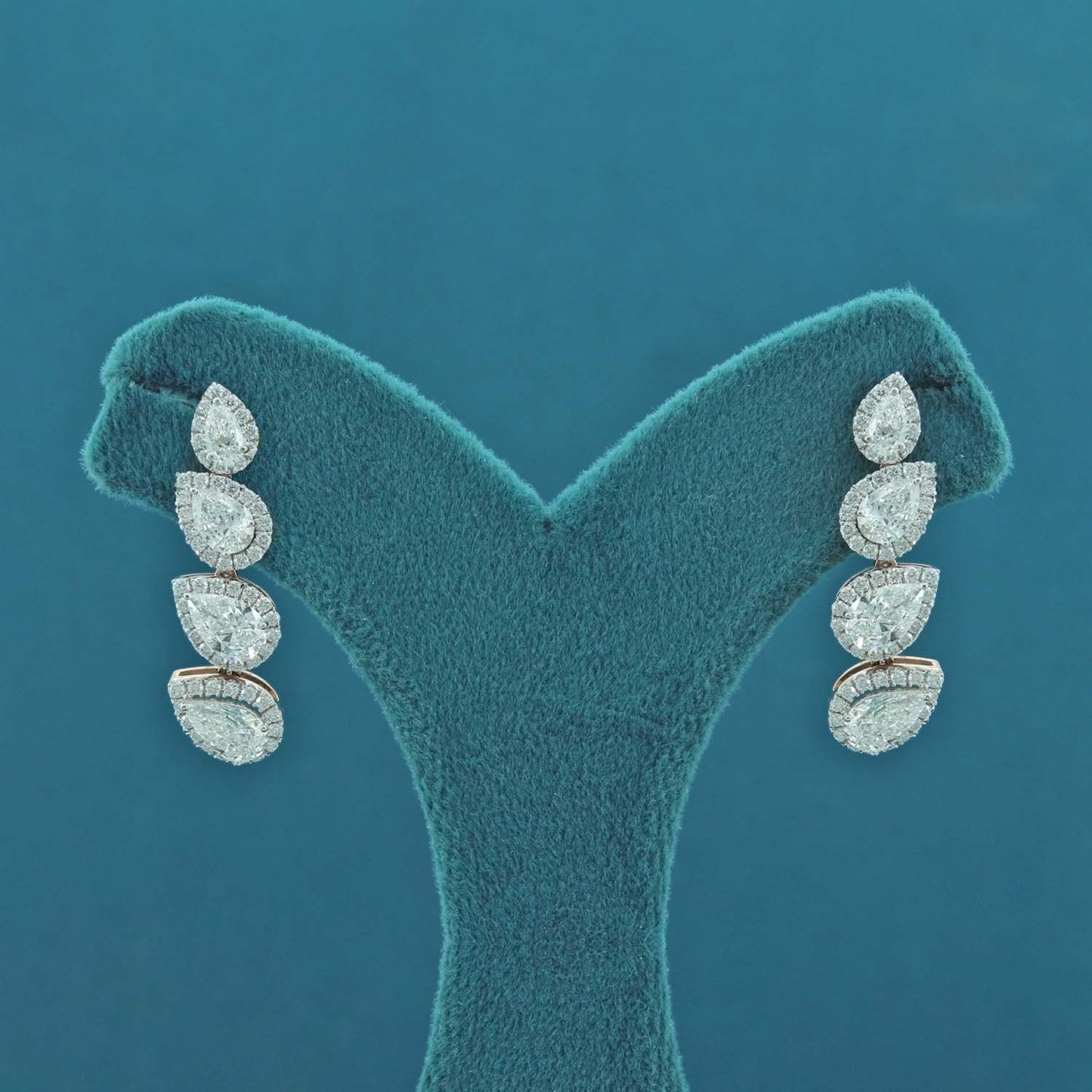 Liorra Diamond Drop Earring