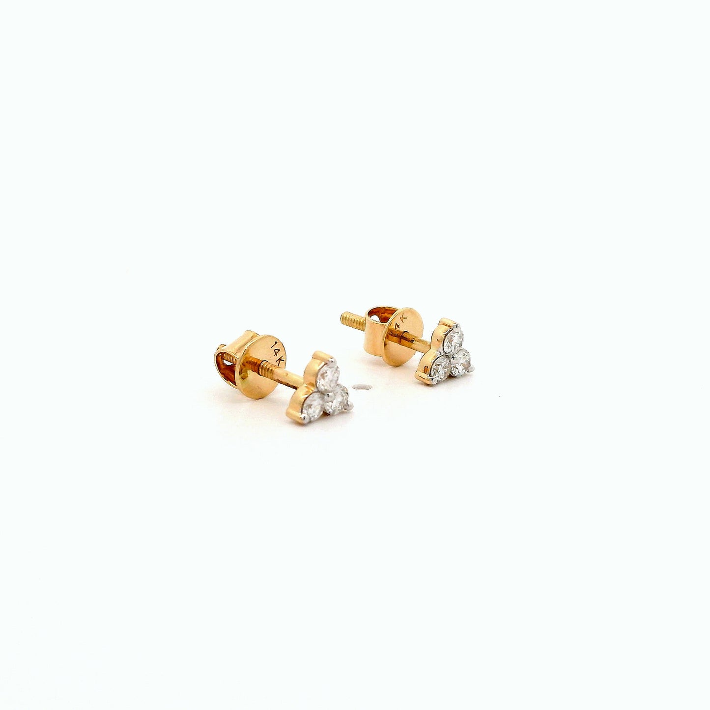 Calura Diamond Stud Earrings