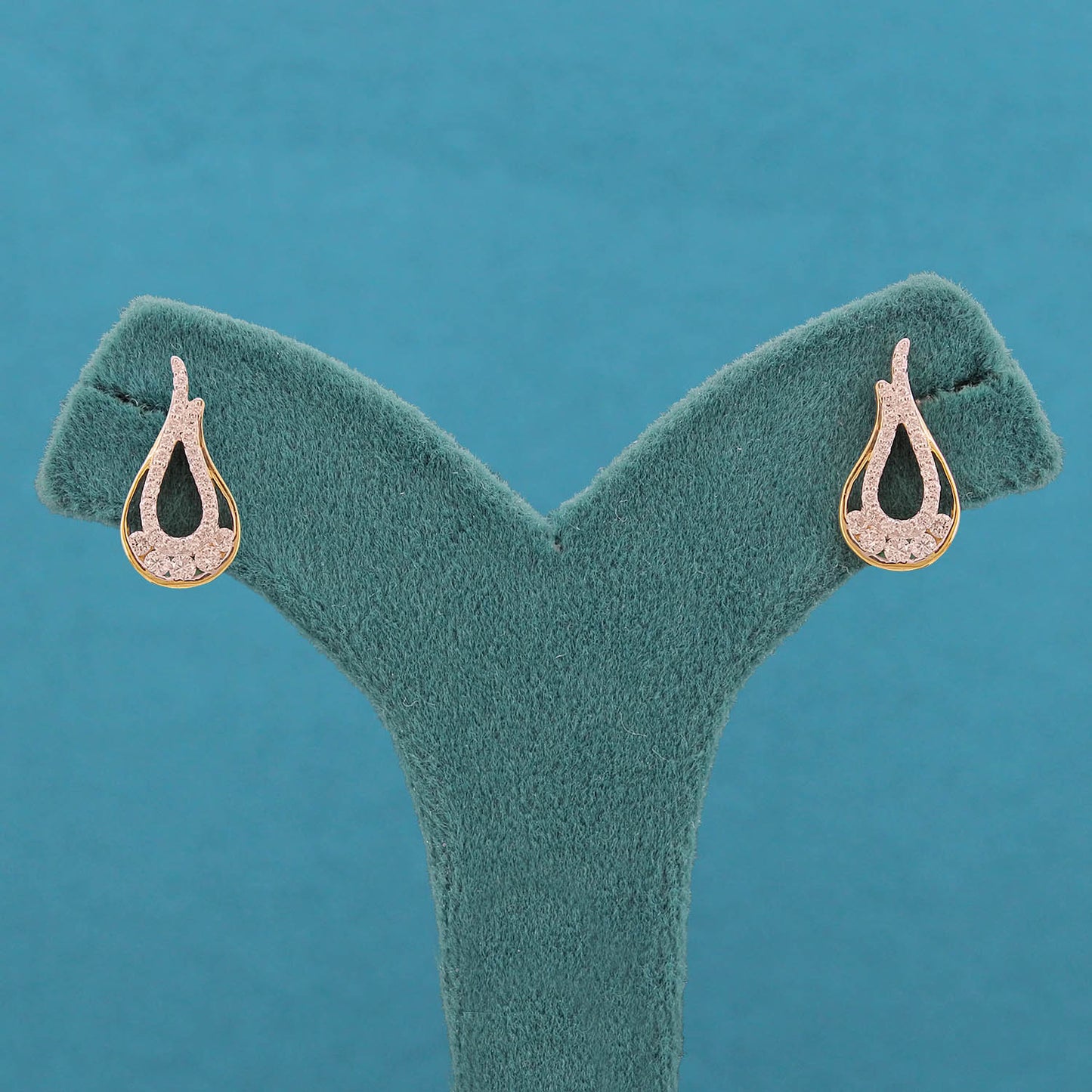 Solira Diamond Stud Earrings