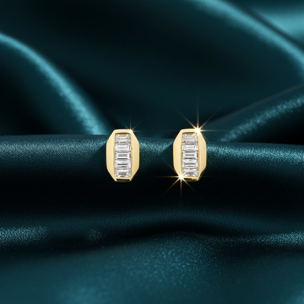 Lysha Diamond Stud Earrings