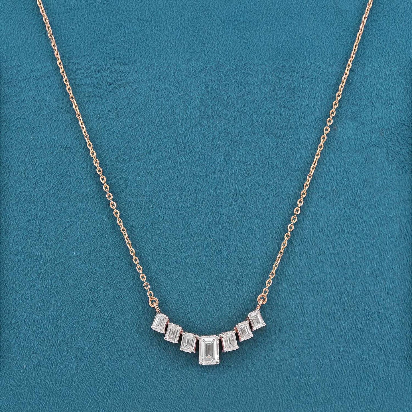 Nayira Flame Diamond Mangalsutra