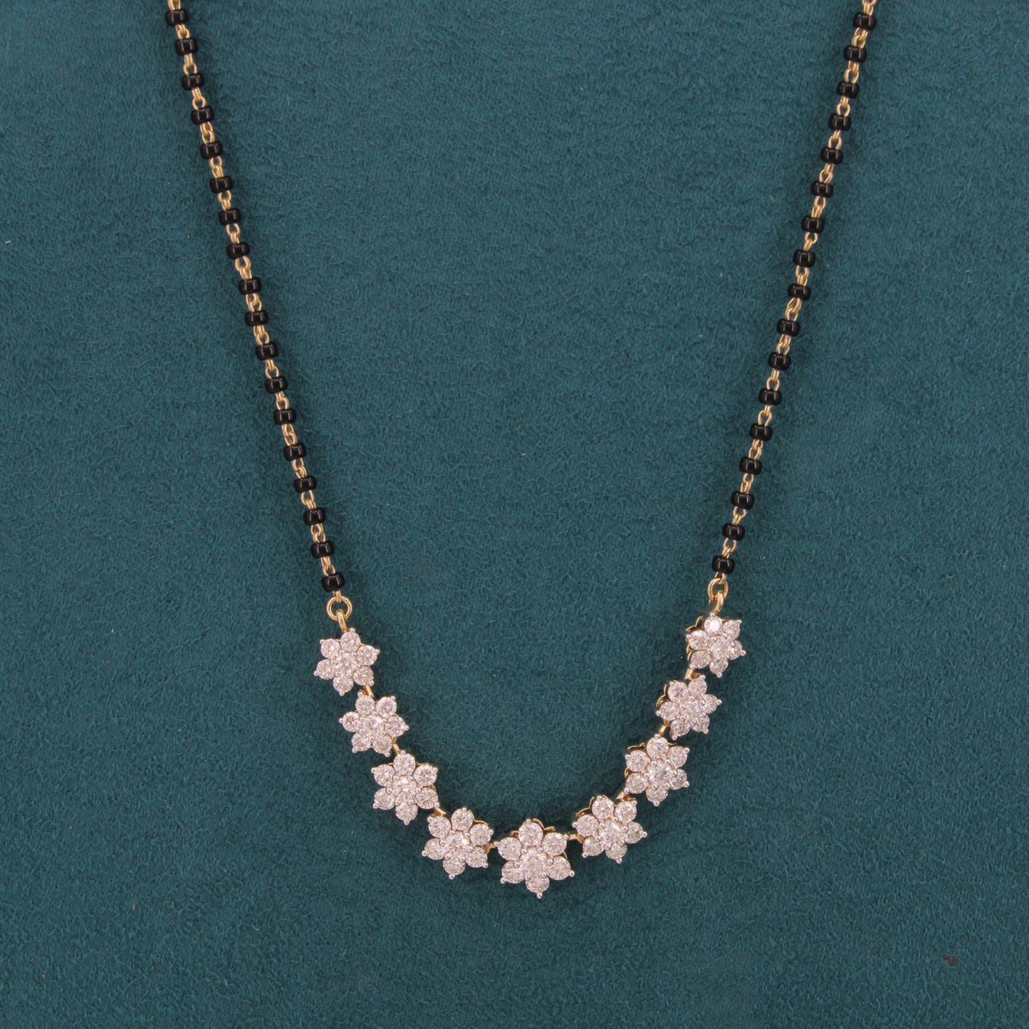 Selvara Crest Diamond Mangalsutra