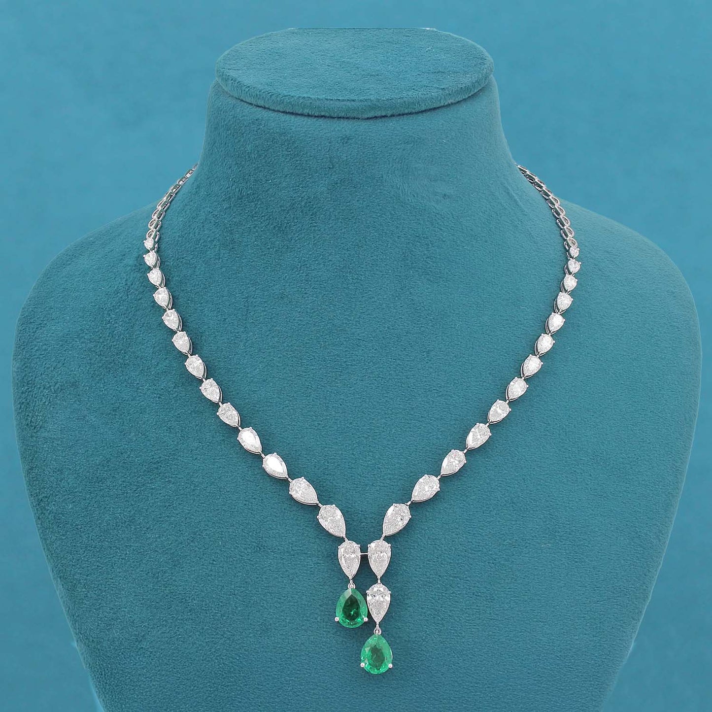 Nyari Diamond Lariat Necklace