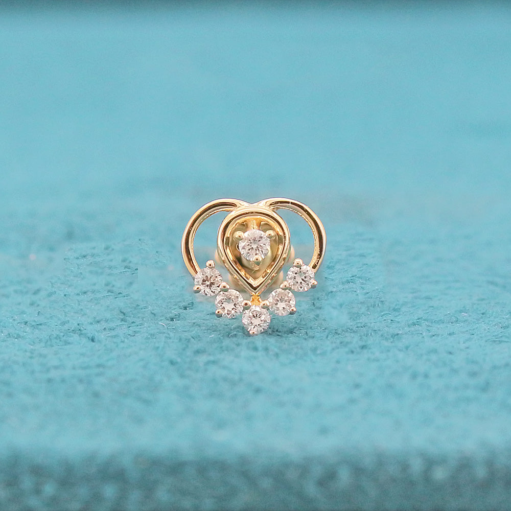 Esmi Nakshatra Diamond Nose Pin