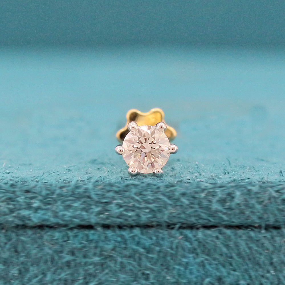 Sayla Solitaire Diamond Nose Pin