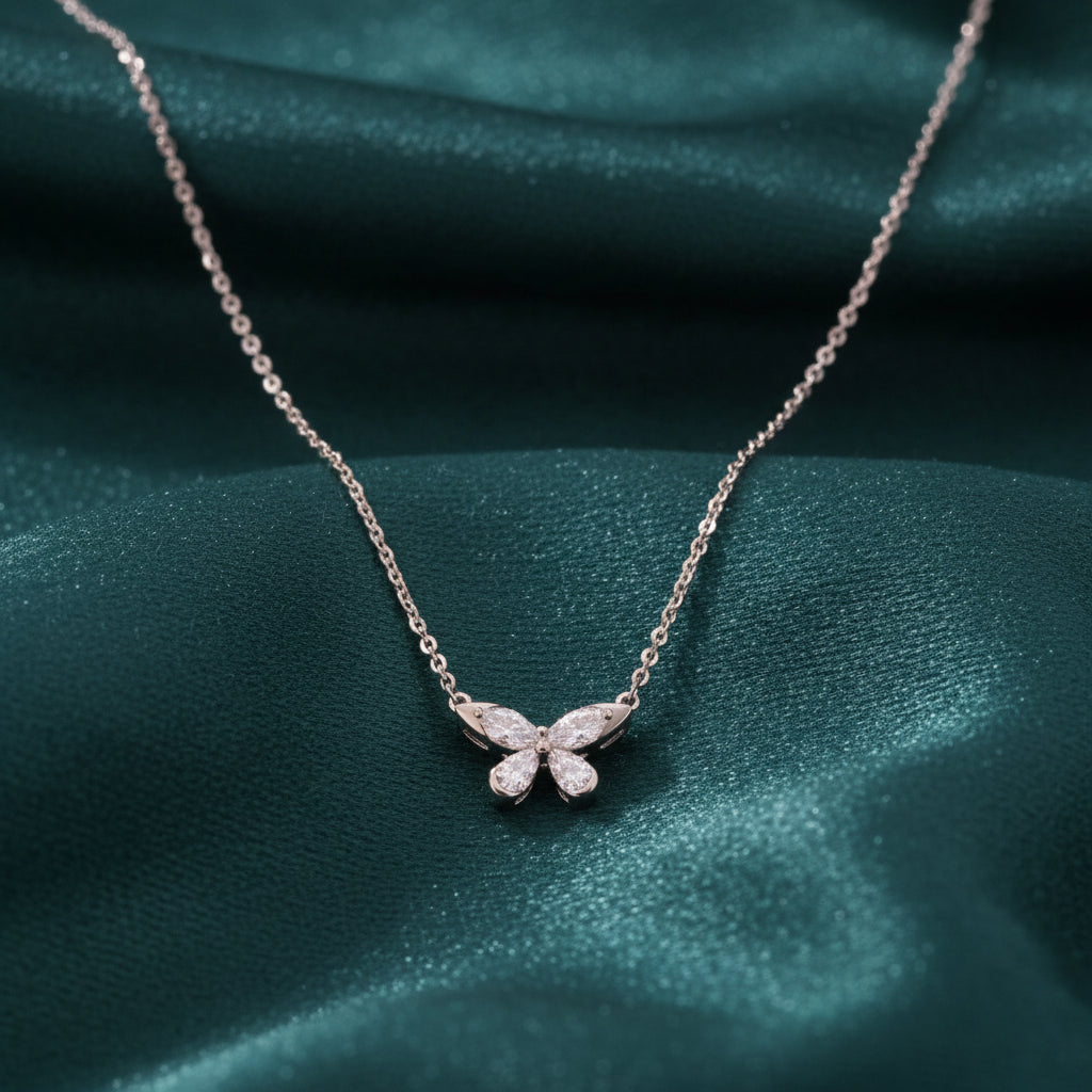 Olira Icon Diamond Pendant and Chain