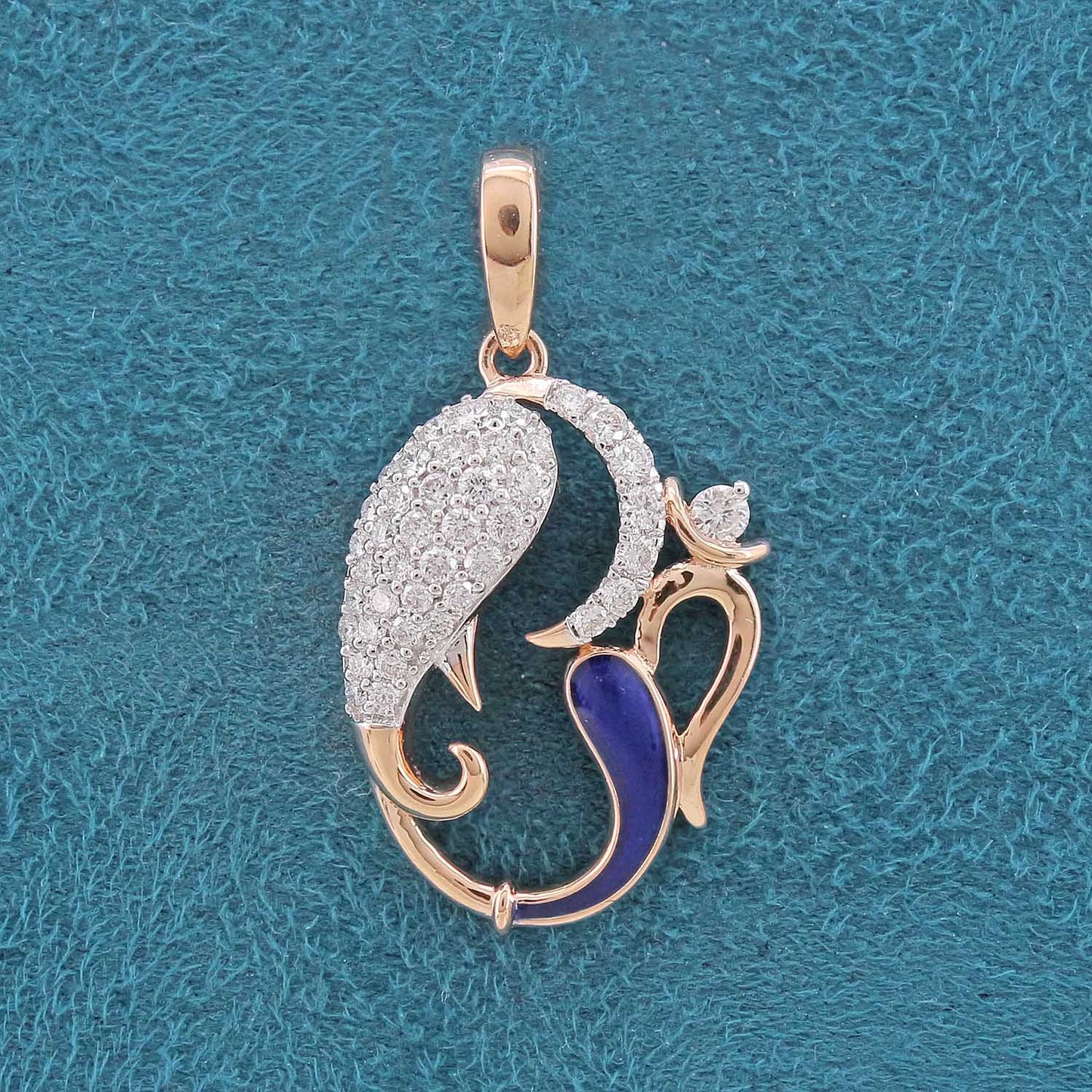 Elarin Religious Diamond Pendant