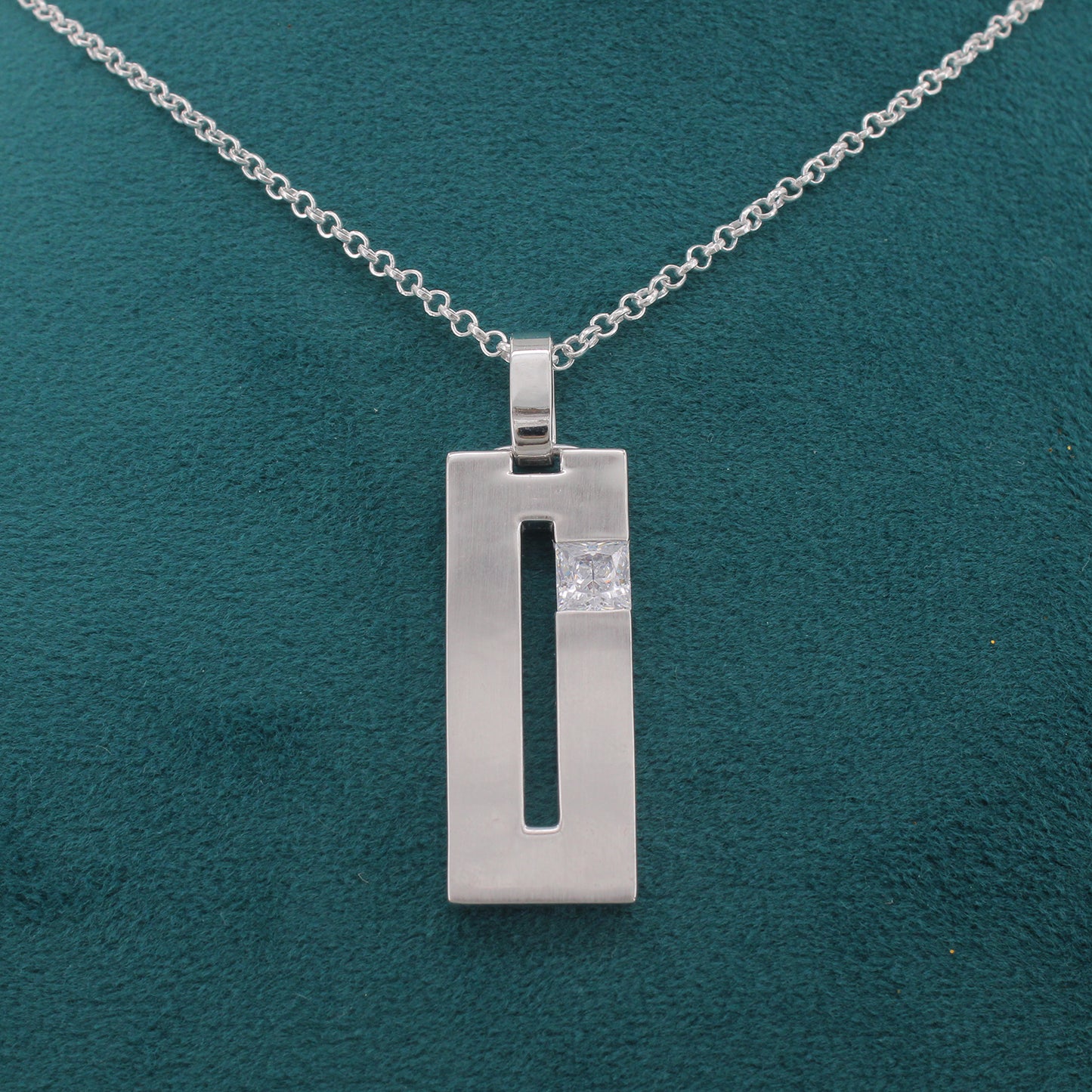 Stryn Diamond Mens Pendant