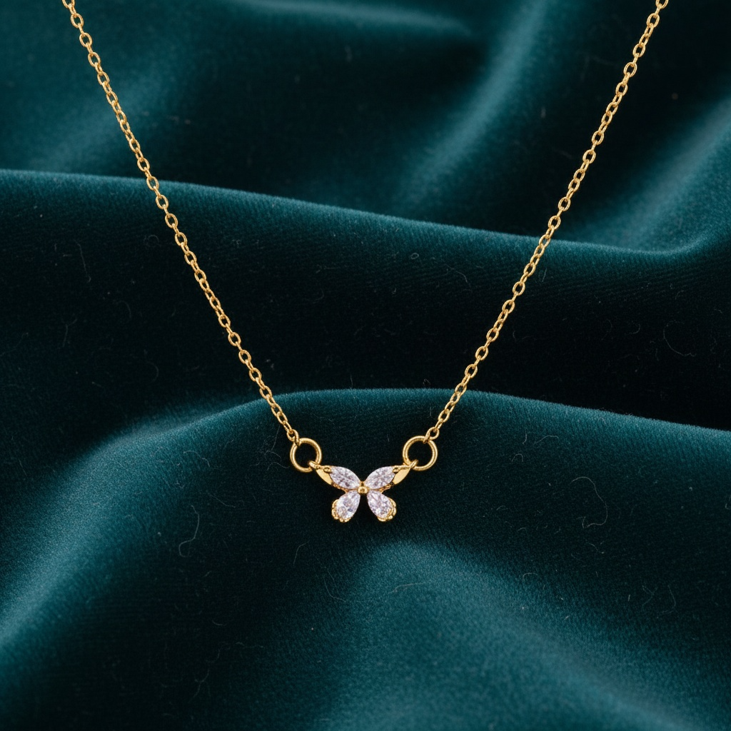 Selvaris Arc Diamond Firefly Icon Pendant