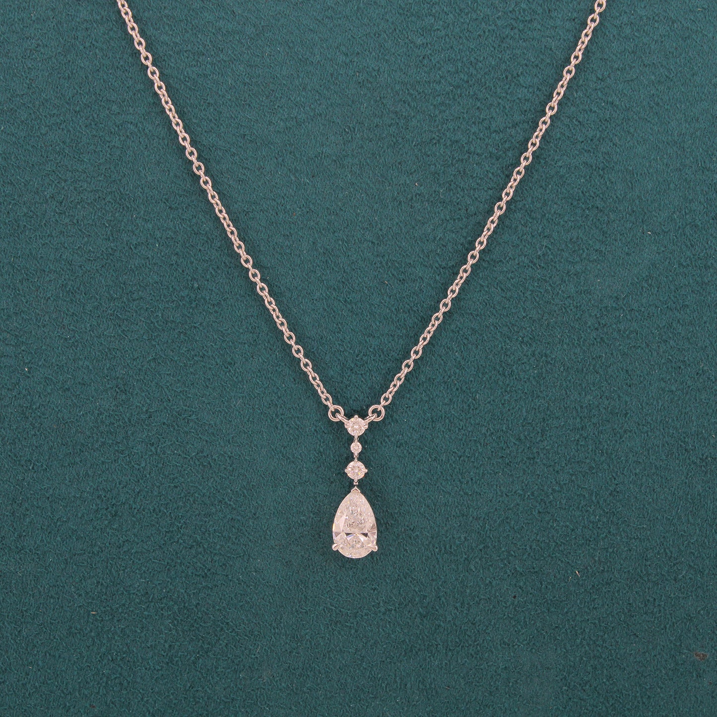 Velysia Crest Diamond Pendant