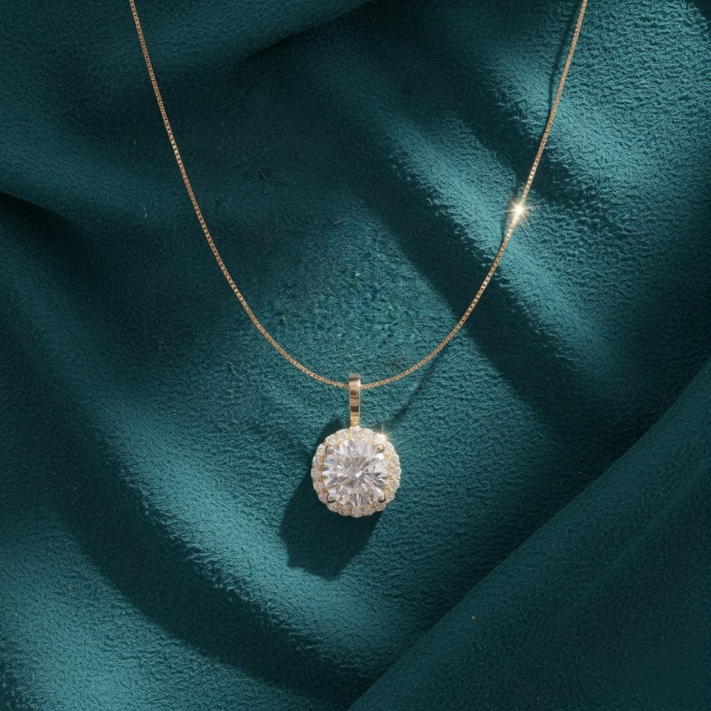 Laryndra Drift Diamond Pendant