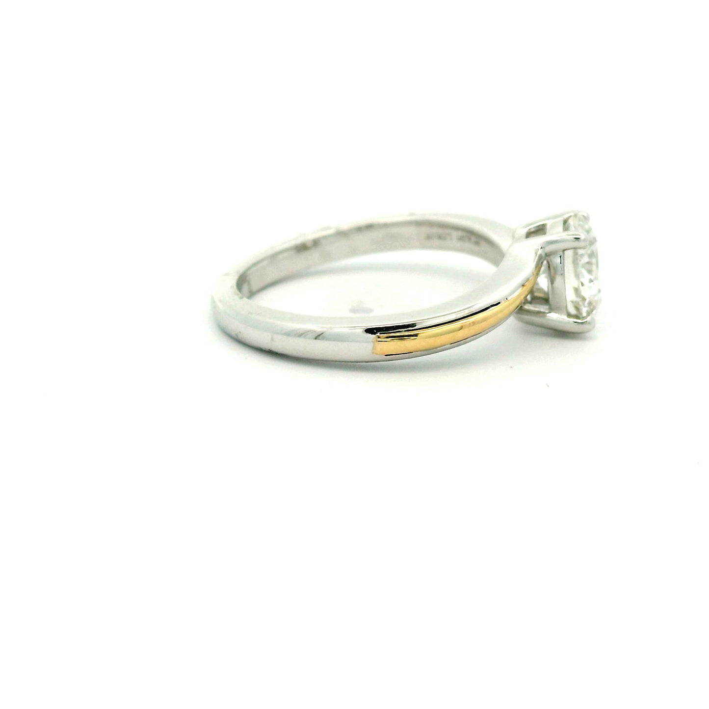 Evara Solitaire Diamond Ring