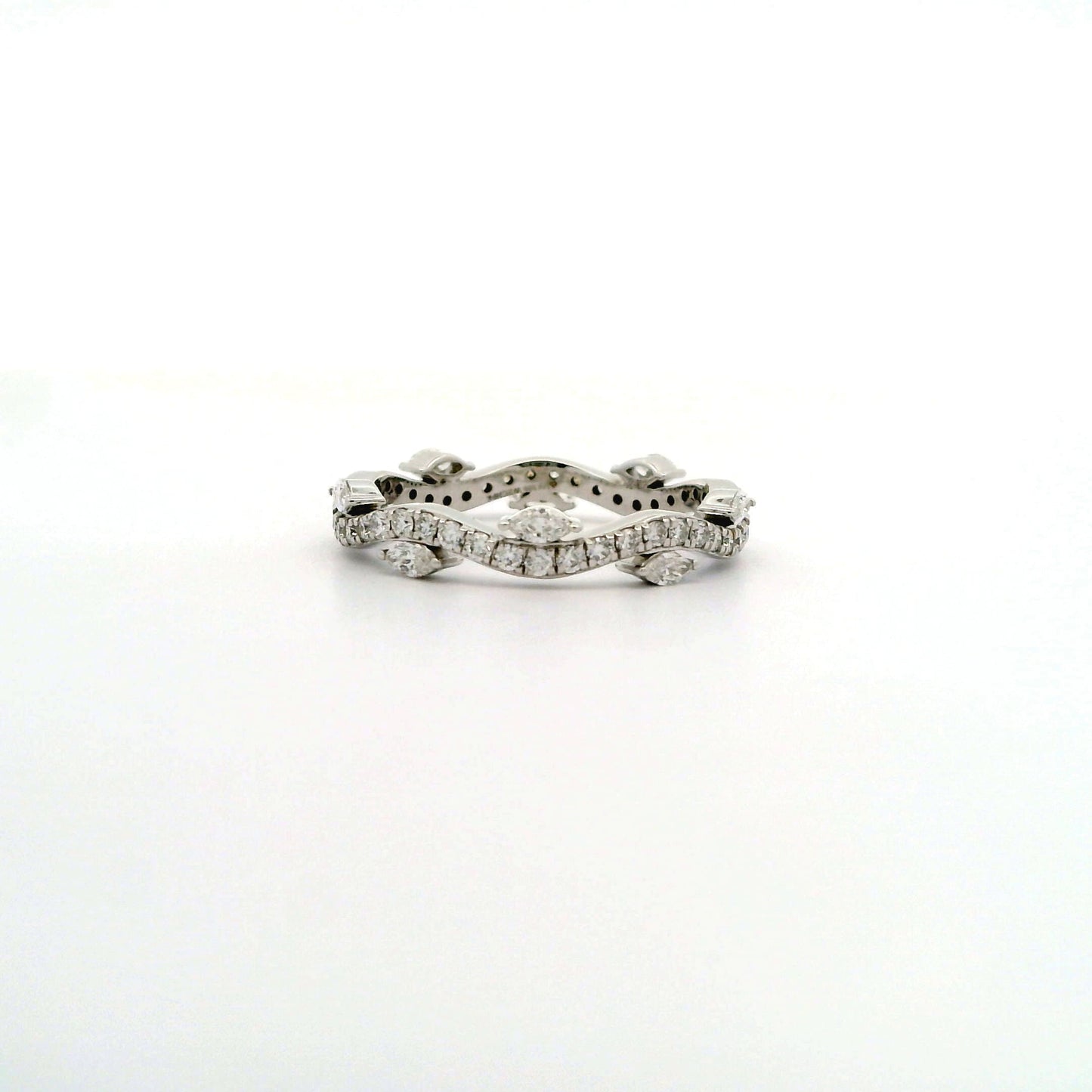 Selune Curve Diamond Ring
