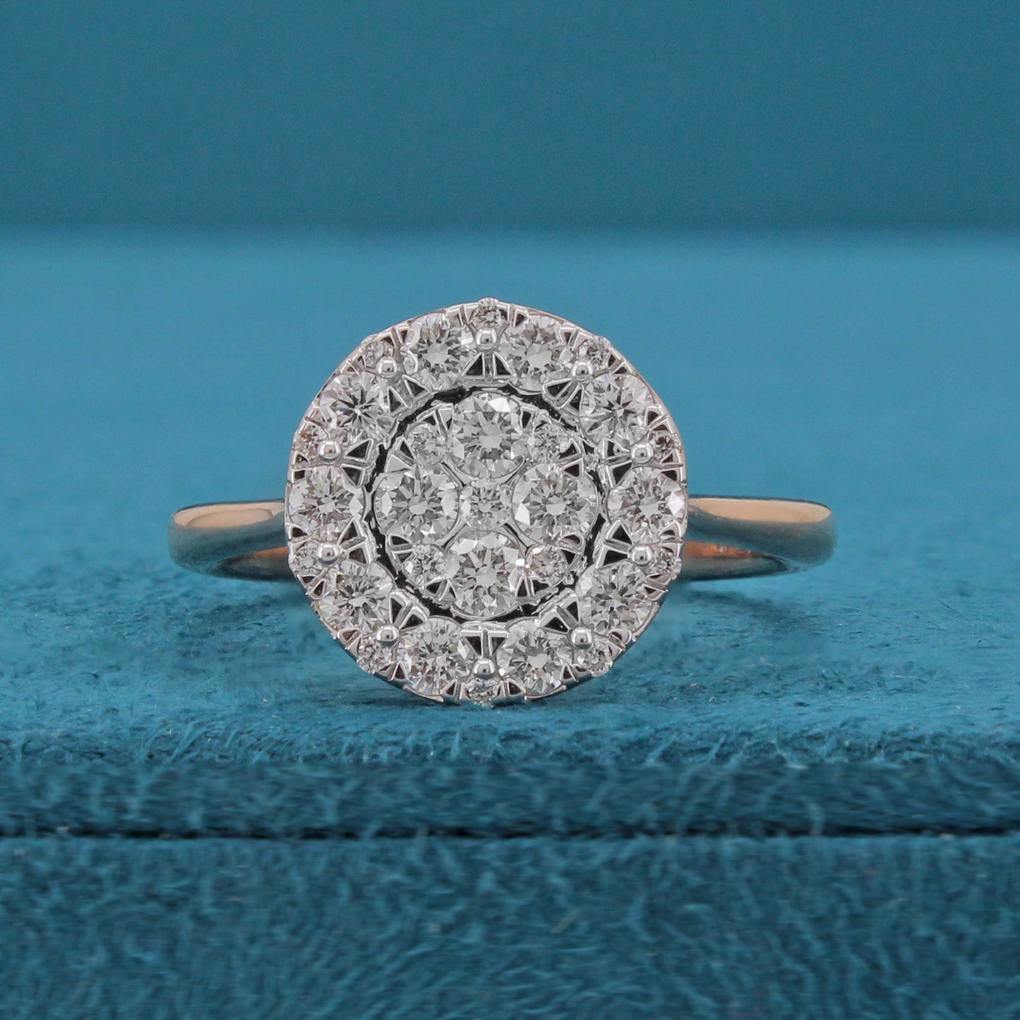 Avel Diamond Ring