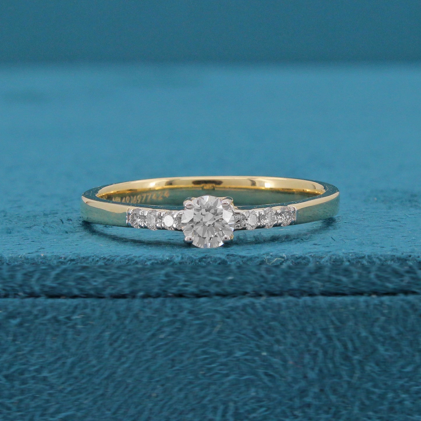 Sova Band Diamond Ring