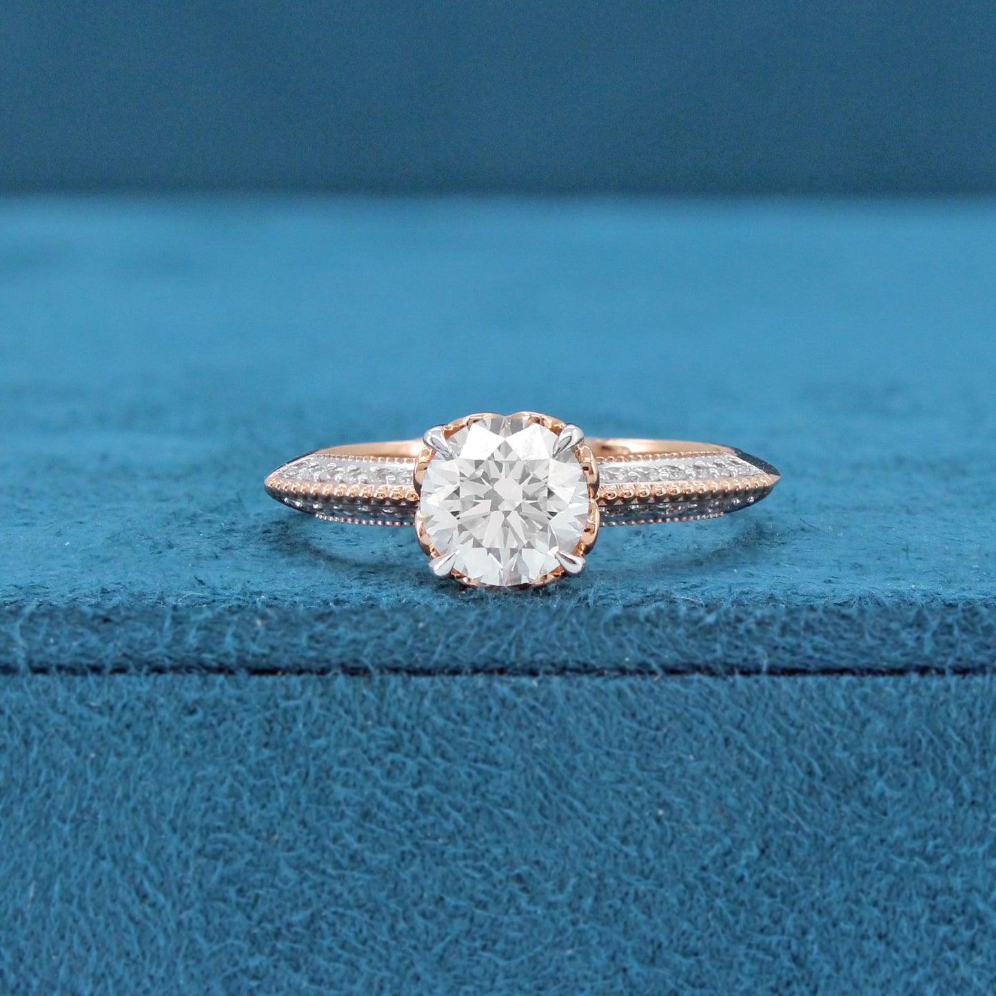 Evelis Diamond Ring