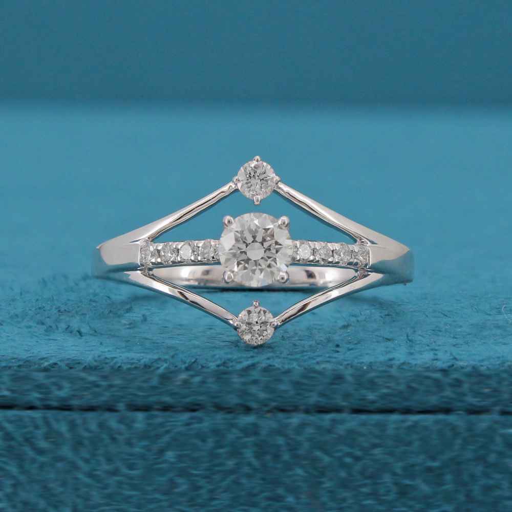 Isla Diamond Ring
