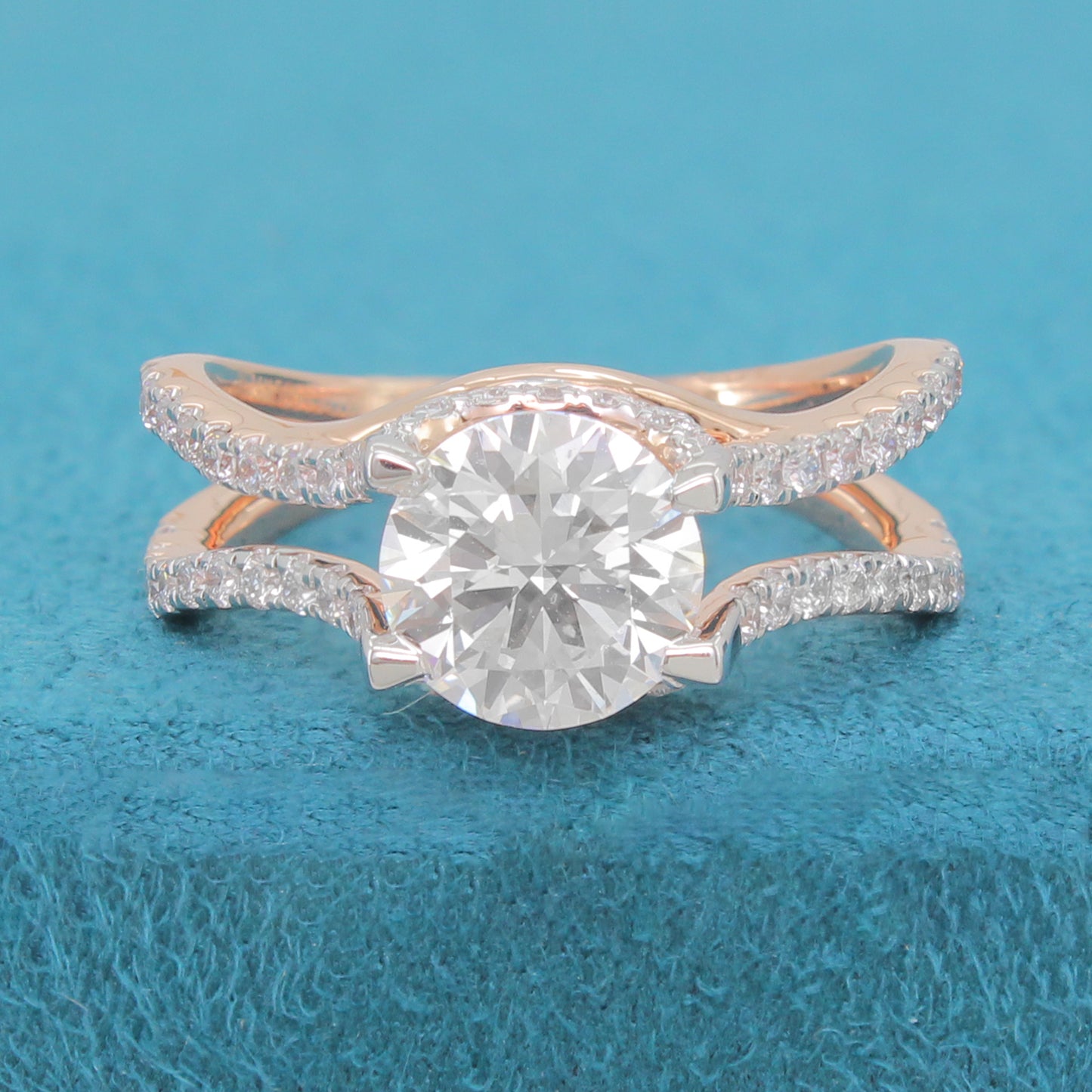Iradine Diamond Ring