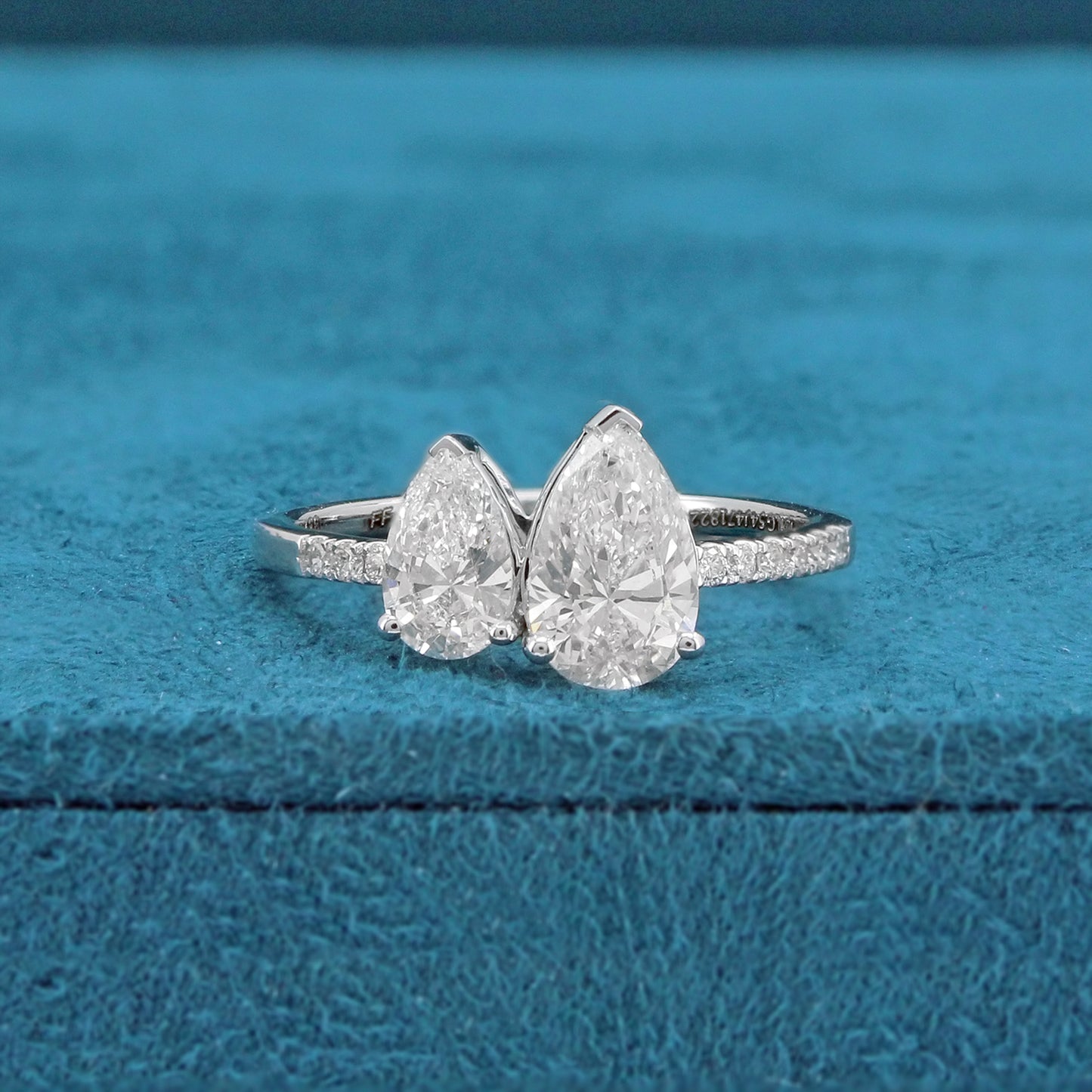 Nariel Diamond Ring