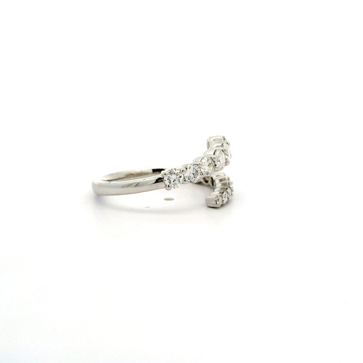 Thira Scatter Diamond Ring
