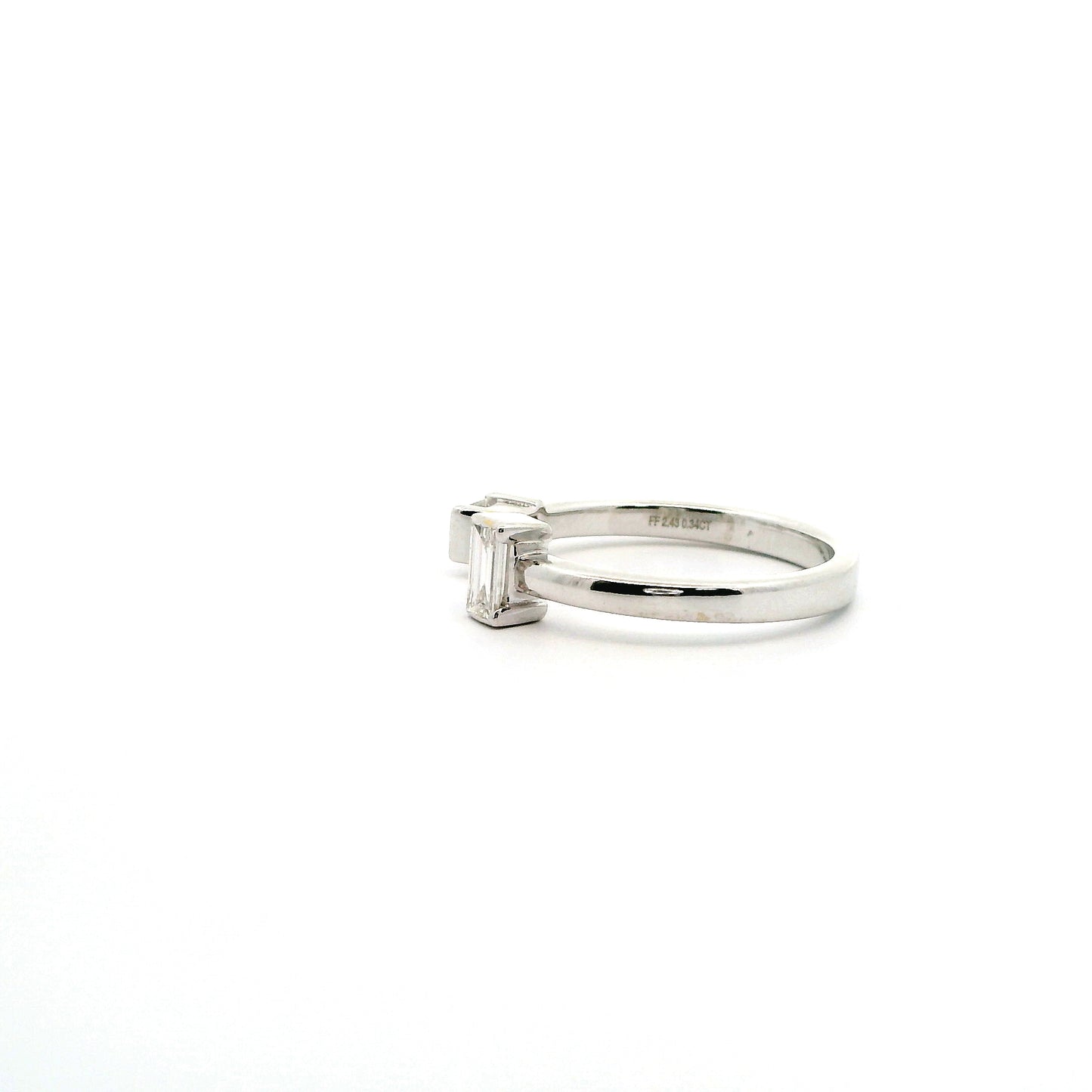 Maen Diamond Ring
