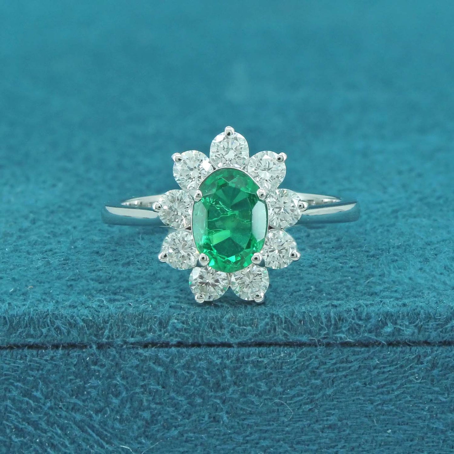 Naida Bloom Diamond Ring