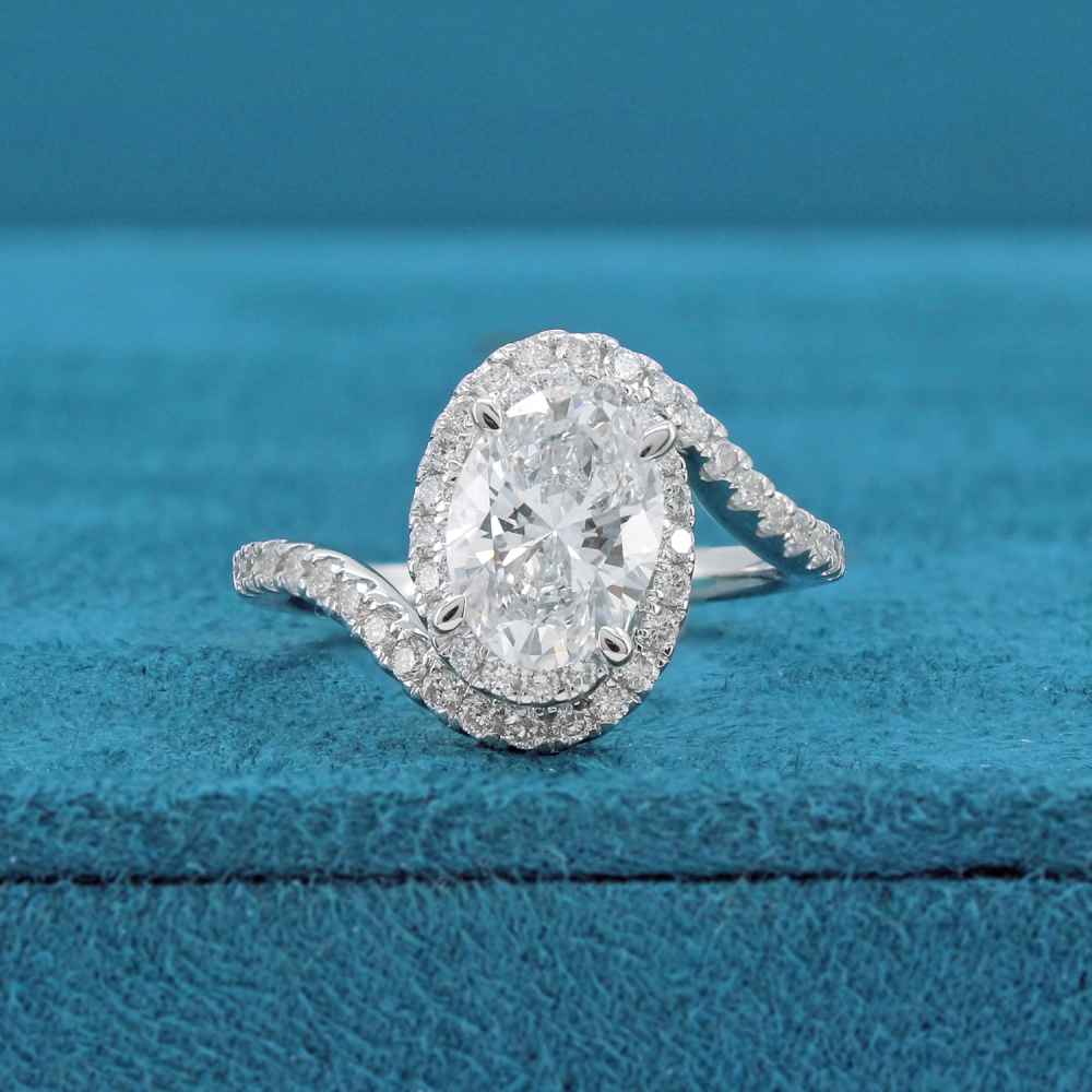 Elenara Diamond Ring