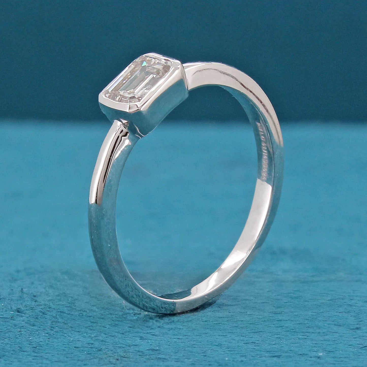 Kiro Halo Diamond Ring