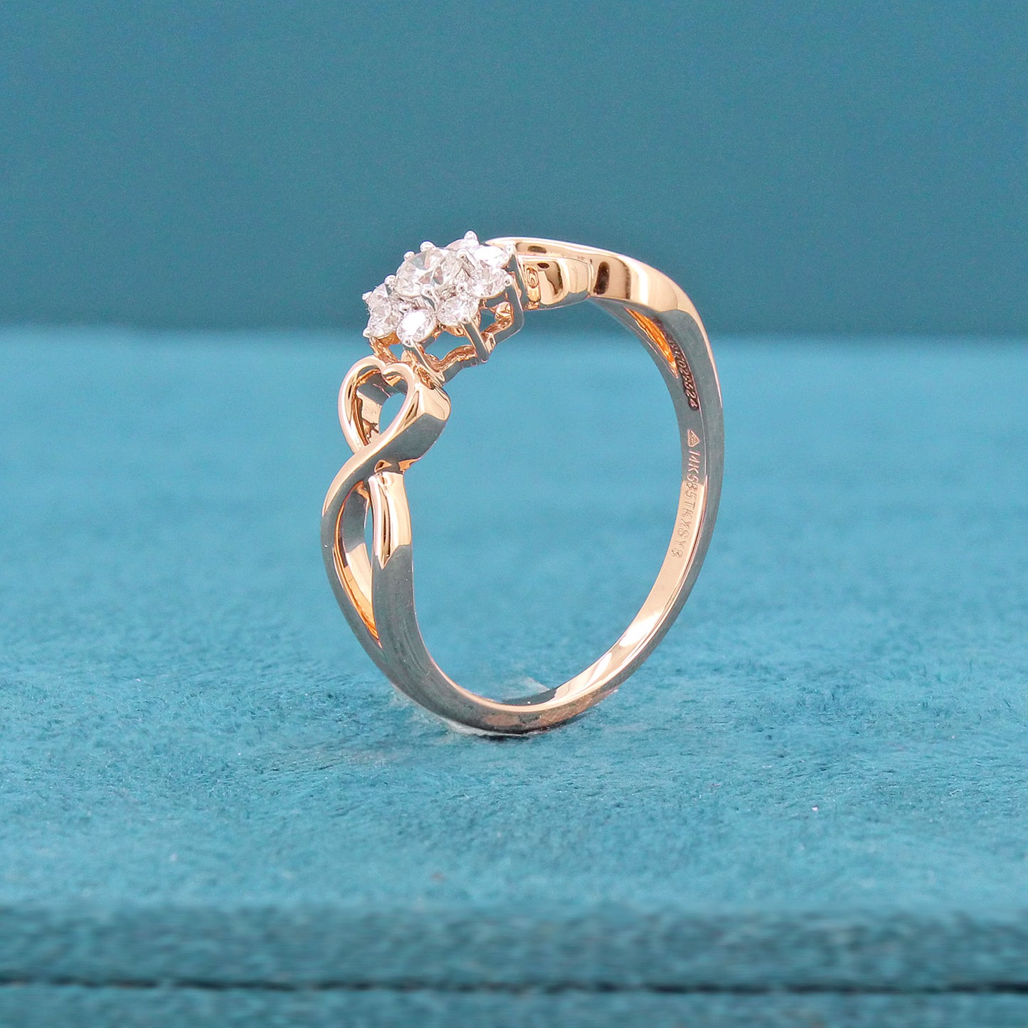 Calira Floral Diamond Ring