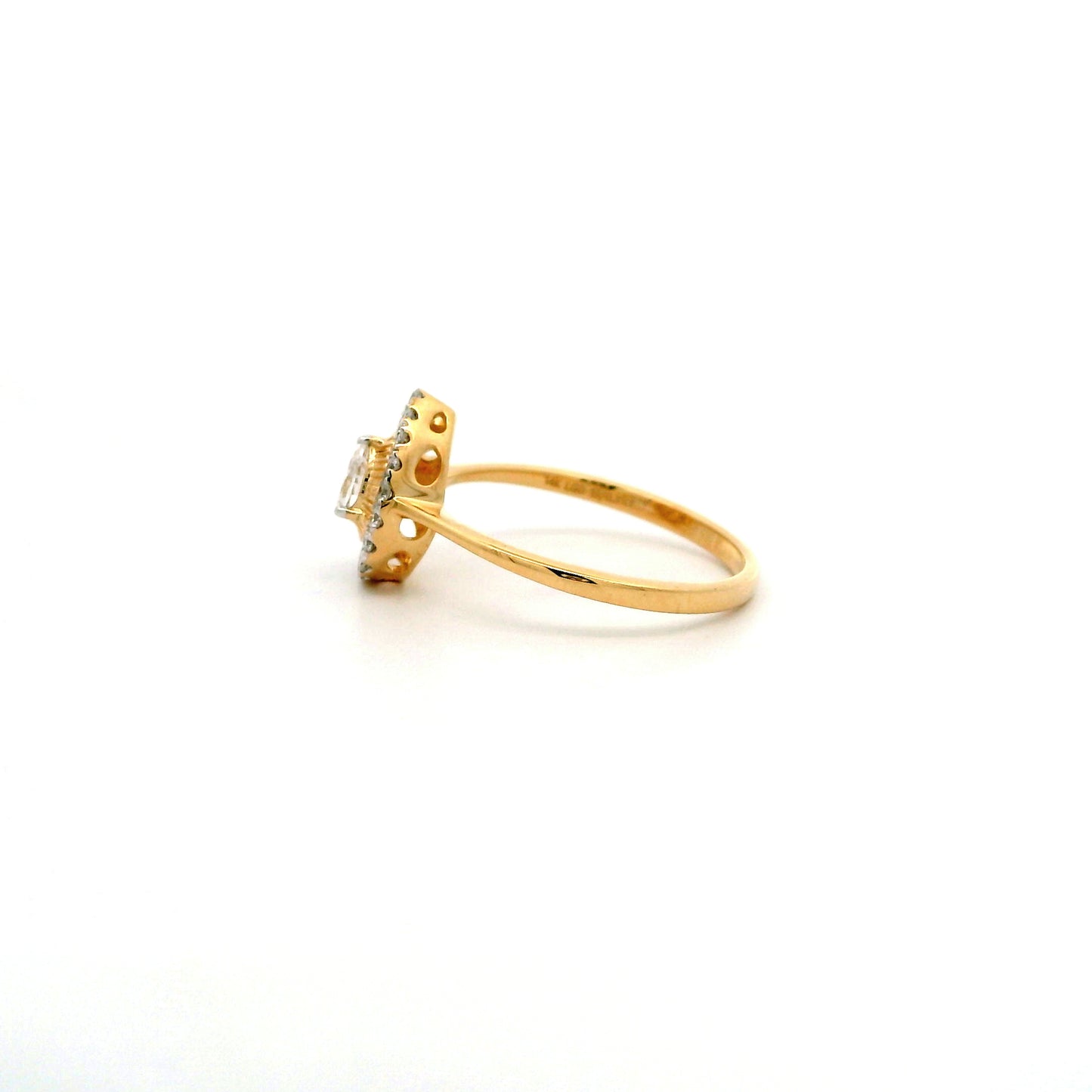 Sira Halo Diamond Ring