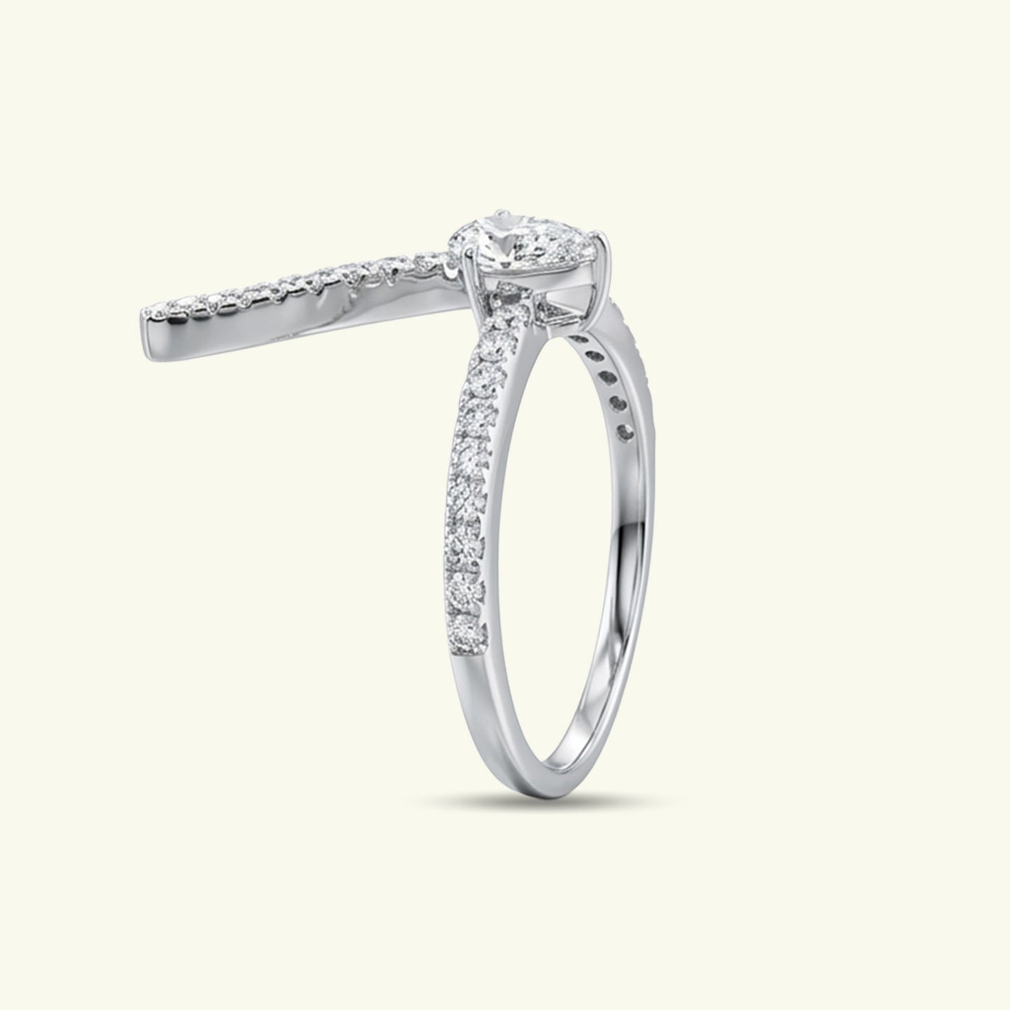 Solien Diamond Ring