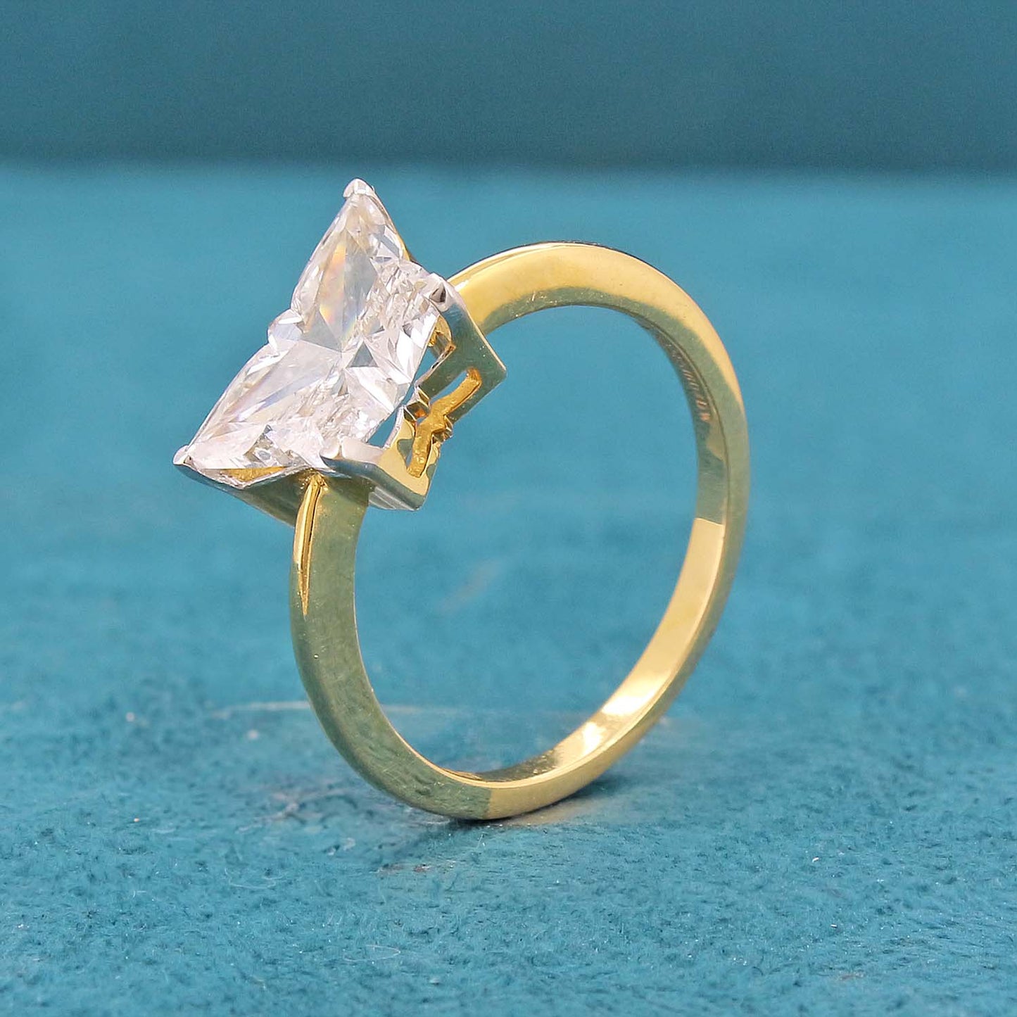 Isleen Solitaire Diamond Ring