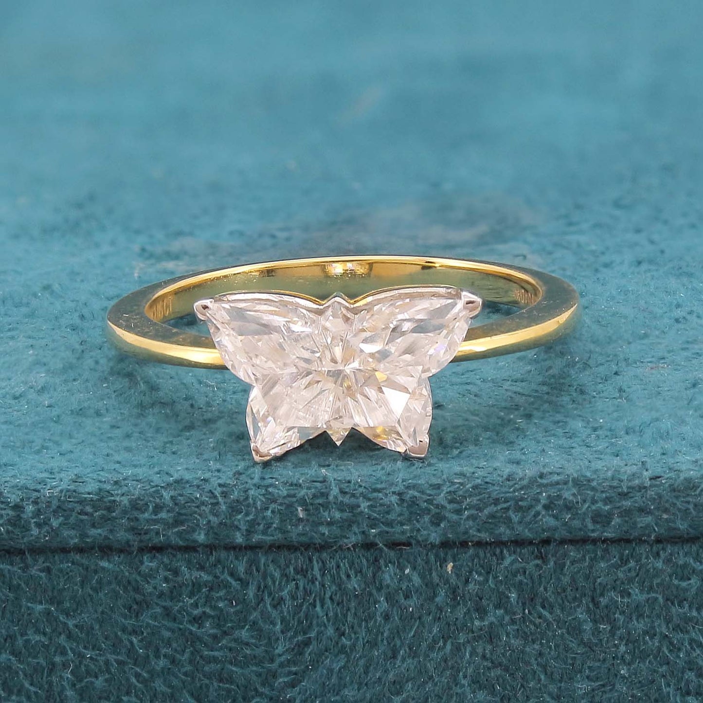 Isleen Solitaire Diamond Ring