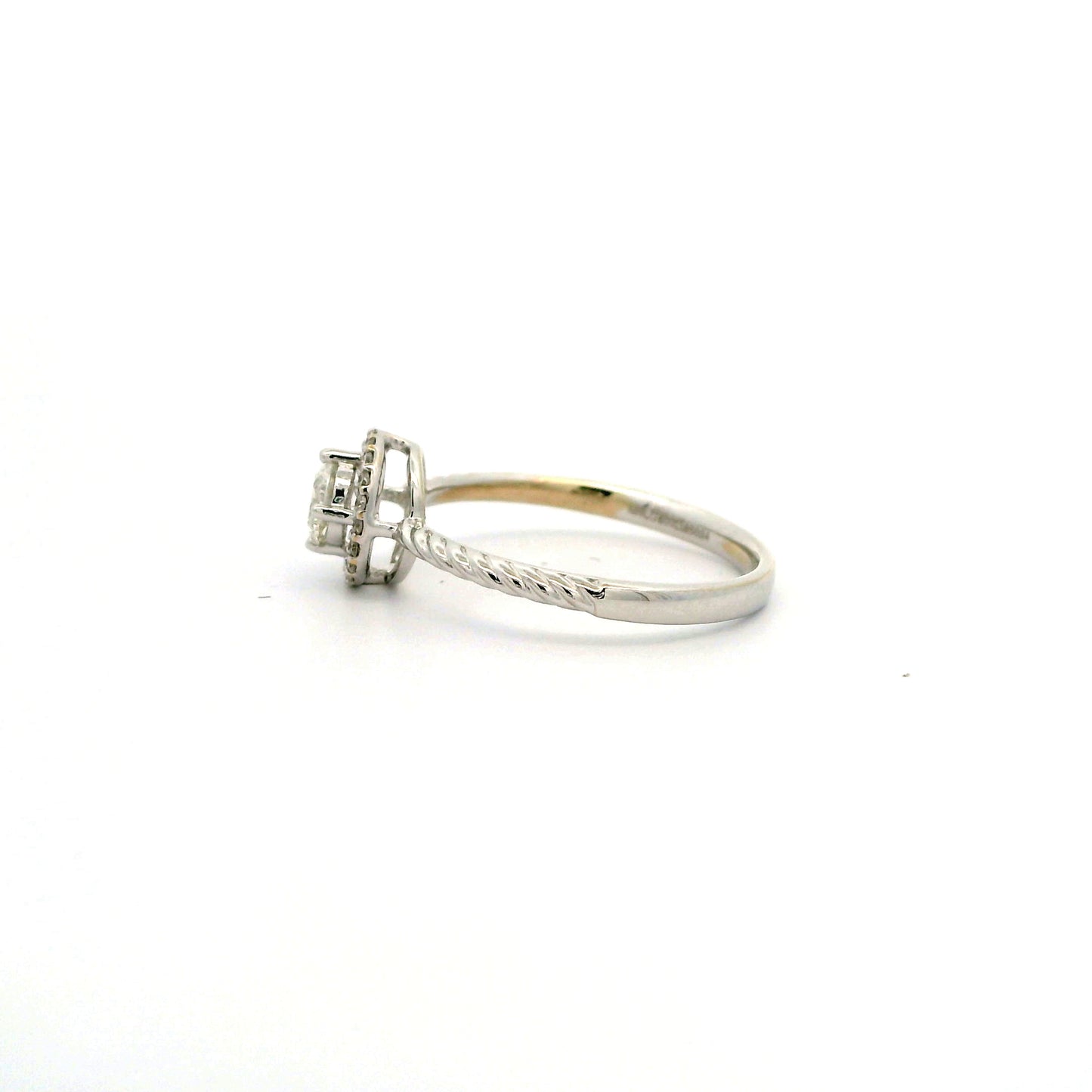 Lira Halo Diamond Ring