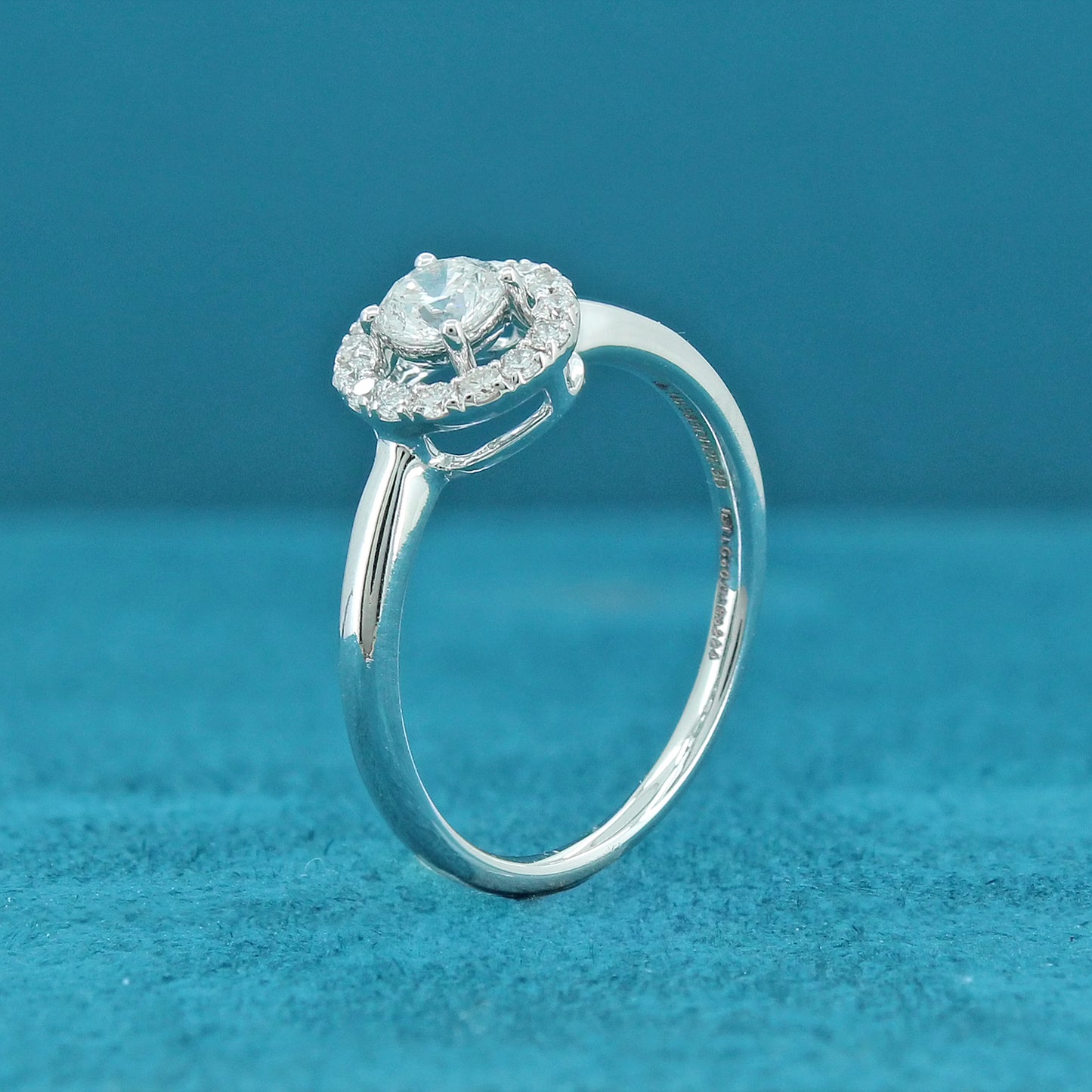 Rive Band Diamond Ring