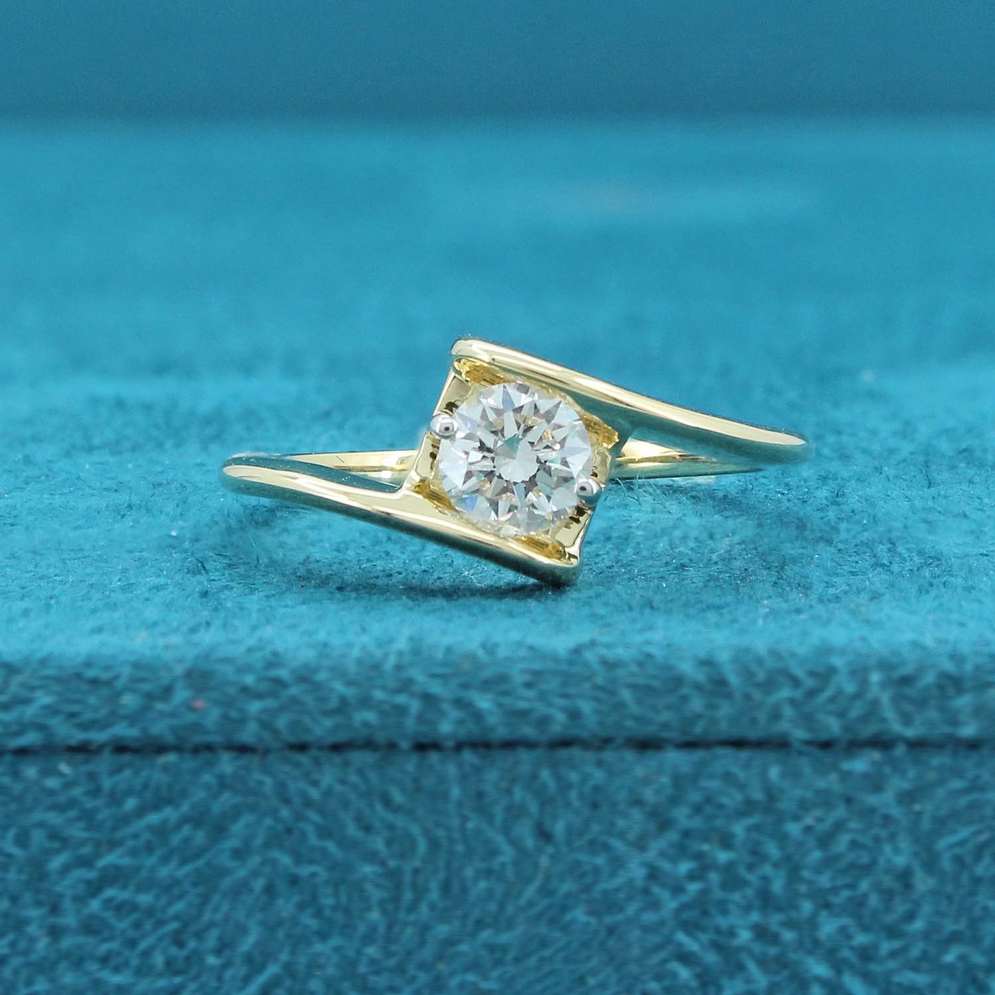 Lyana Aura Diamond Ring