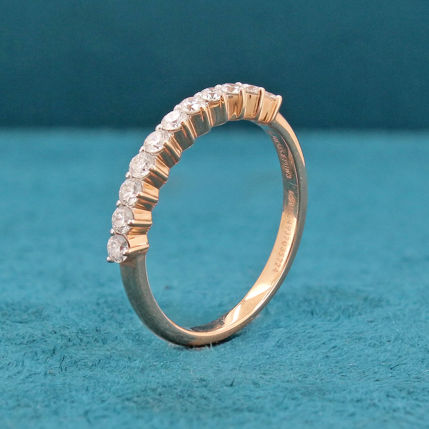 Mila Essence Diamond Ring