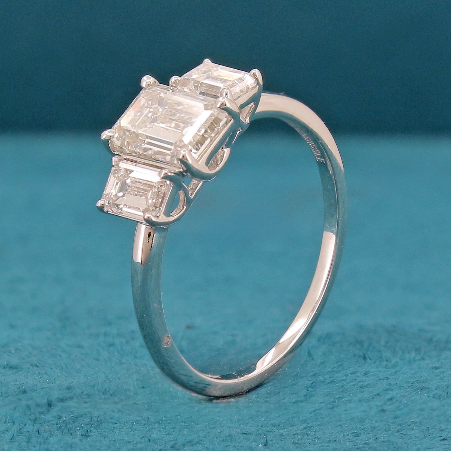 Serelle Three Stone Diamond Ring